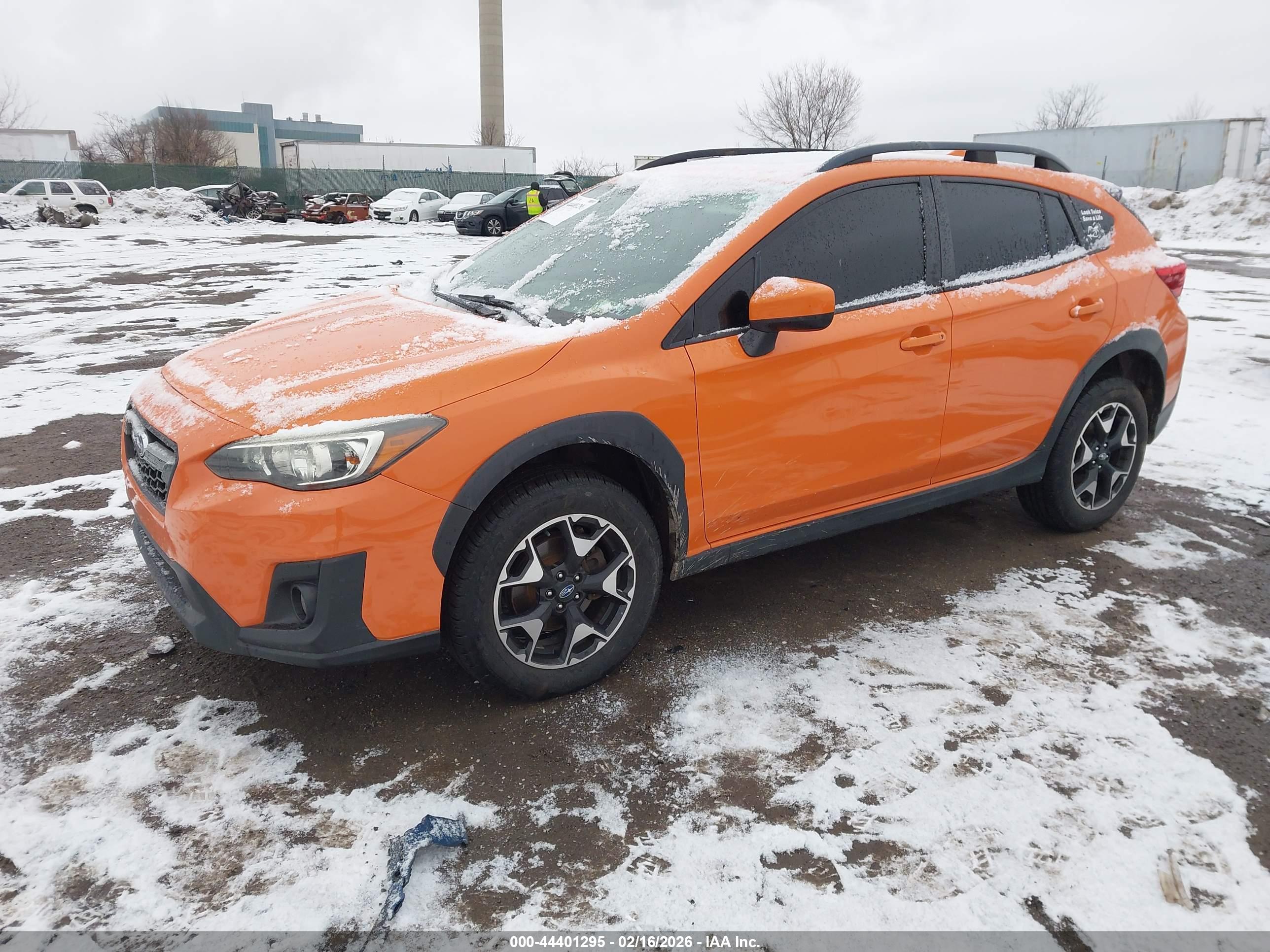 SUBARU CROSSTREK image 2