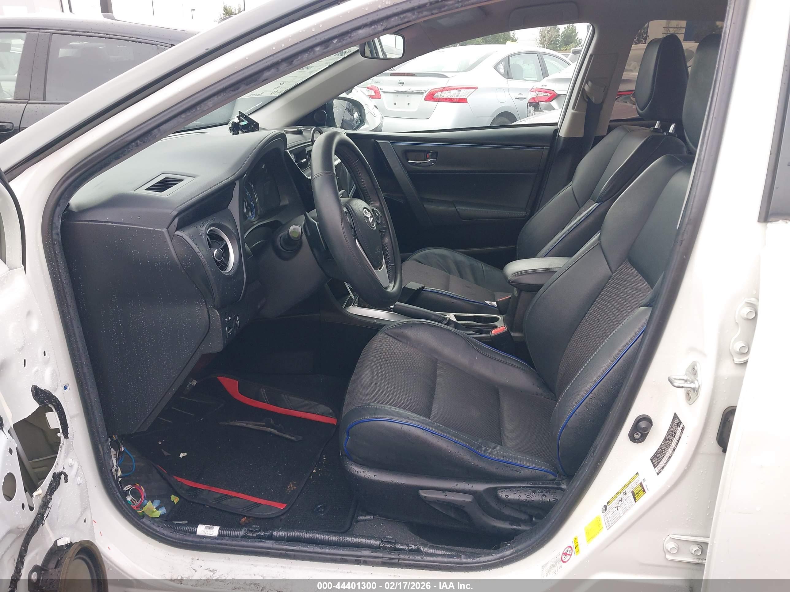 TOYOTA COROLLA image 5