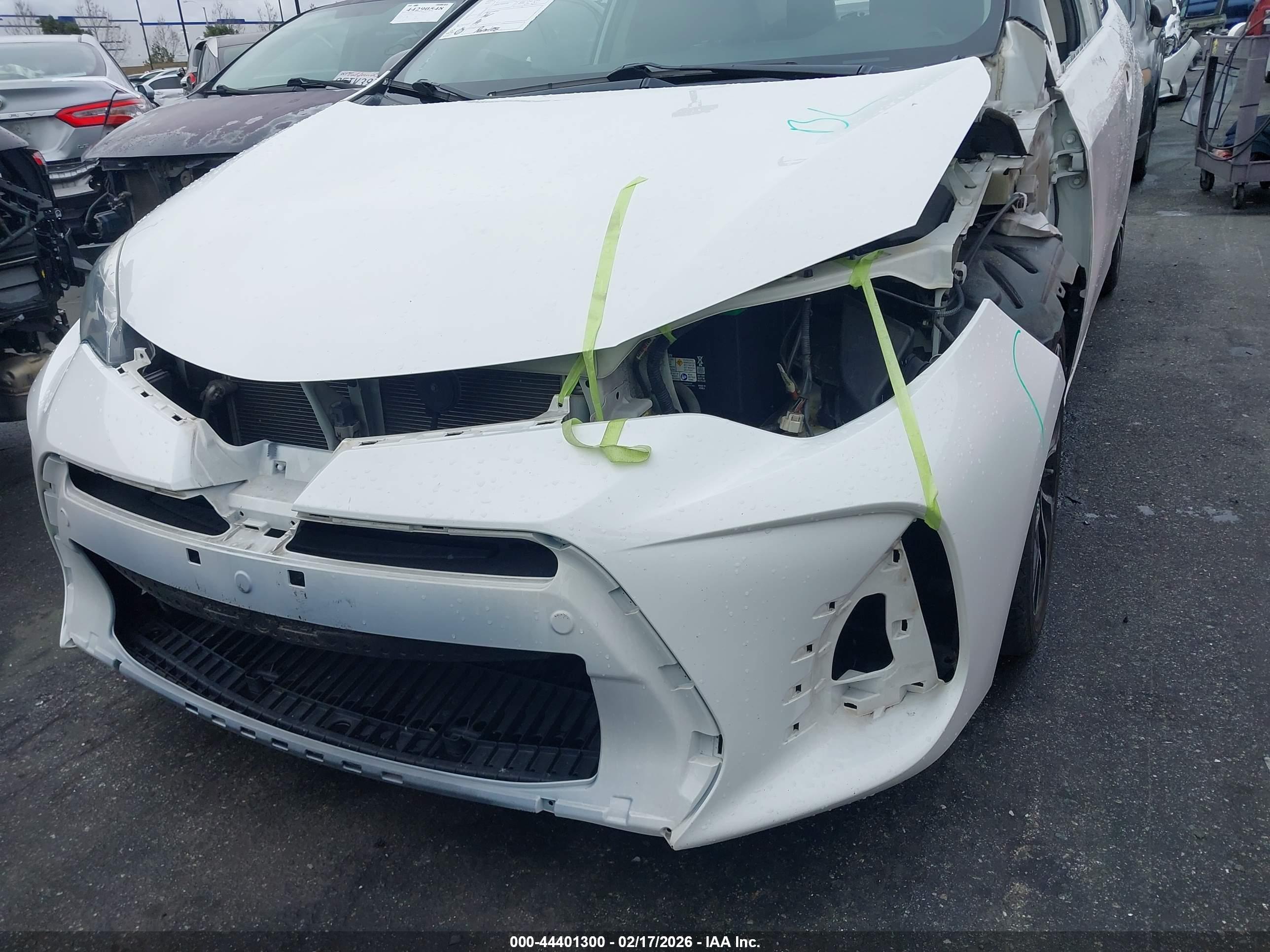 TOYOTA COROLLA image 6