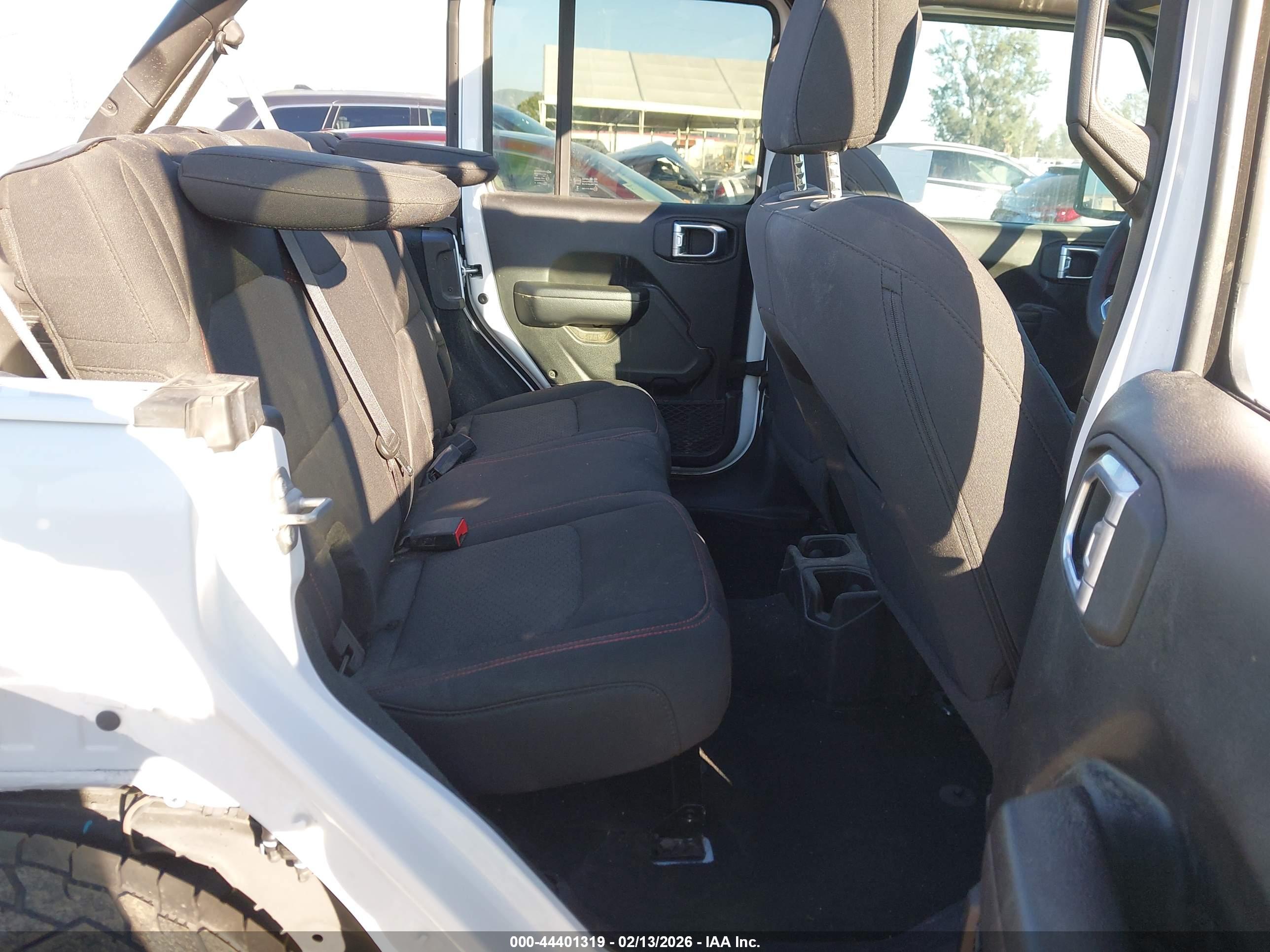 JEEP WRANGLER image 8