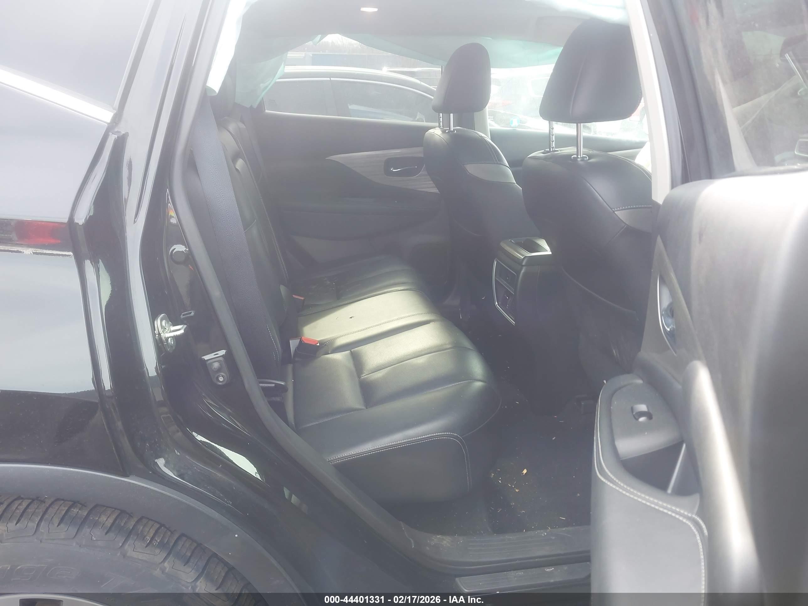 NISSAN MURANO image 8
