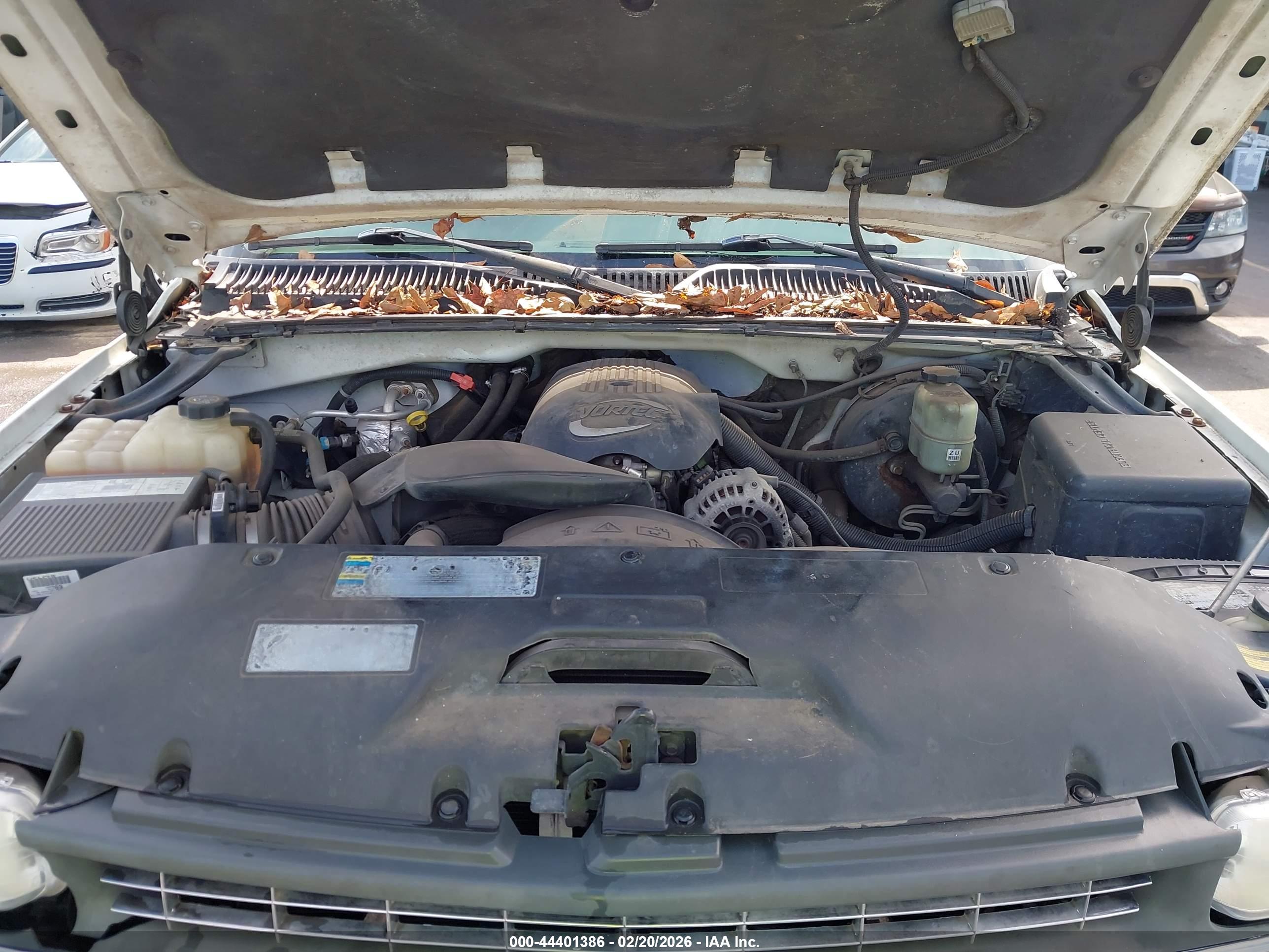 CHEVROLET SILVERADO image 10