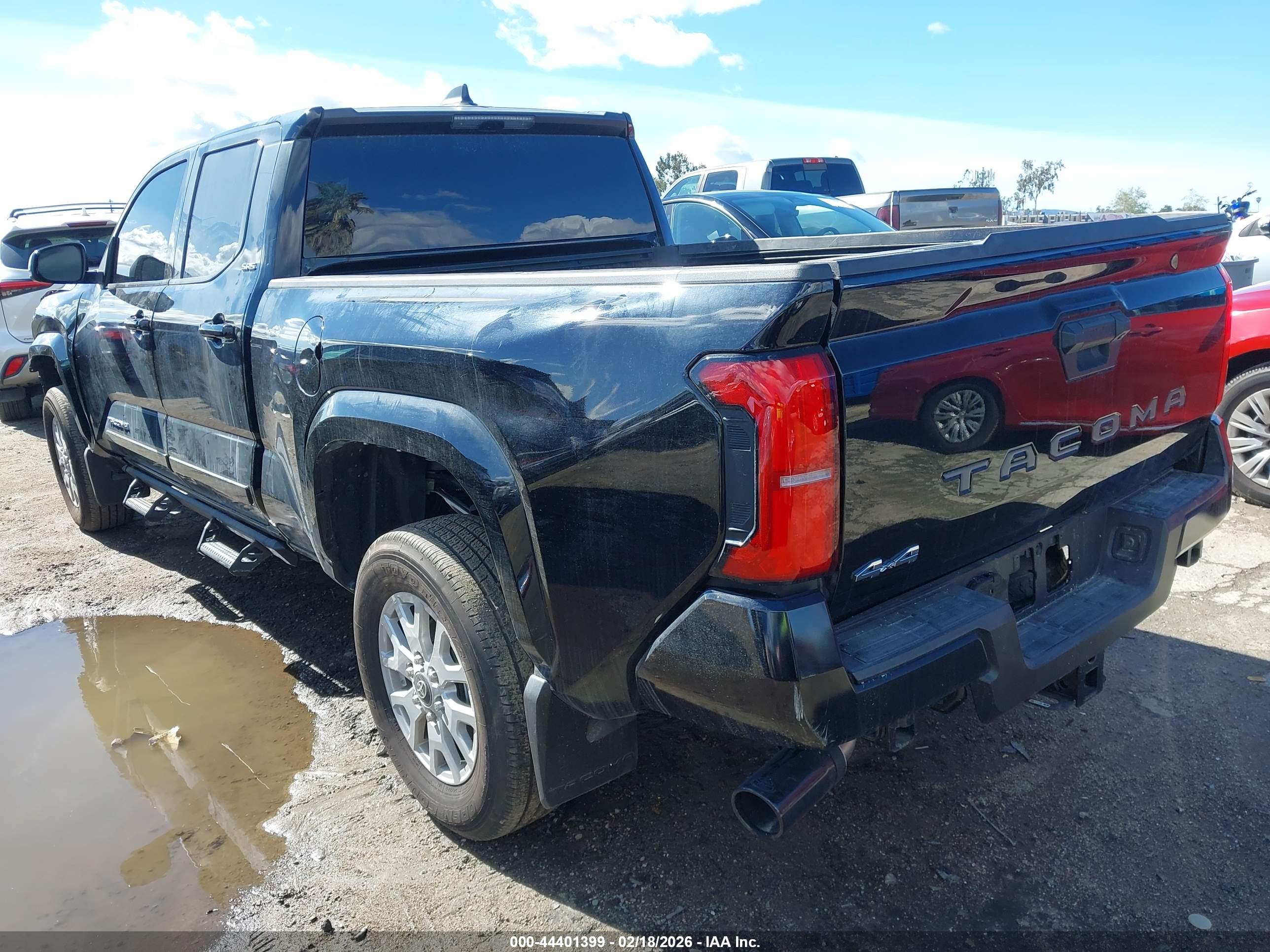 TOYOTA TACOMA image 3