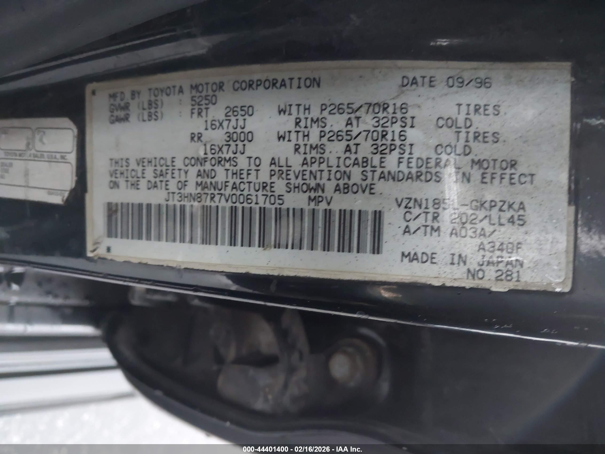 TOYOTA 4RUNNER image 9