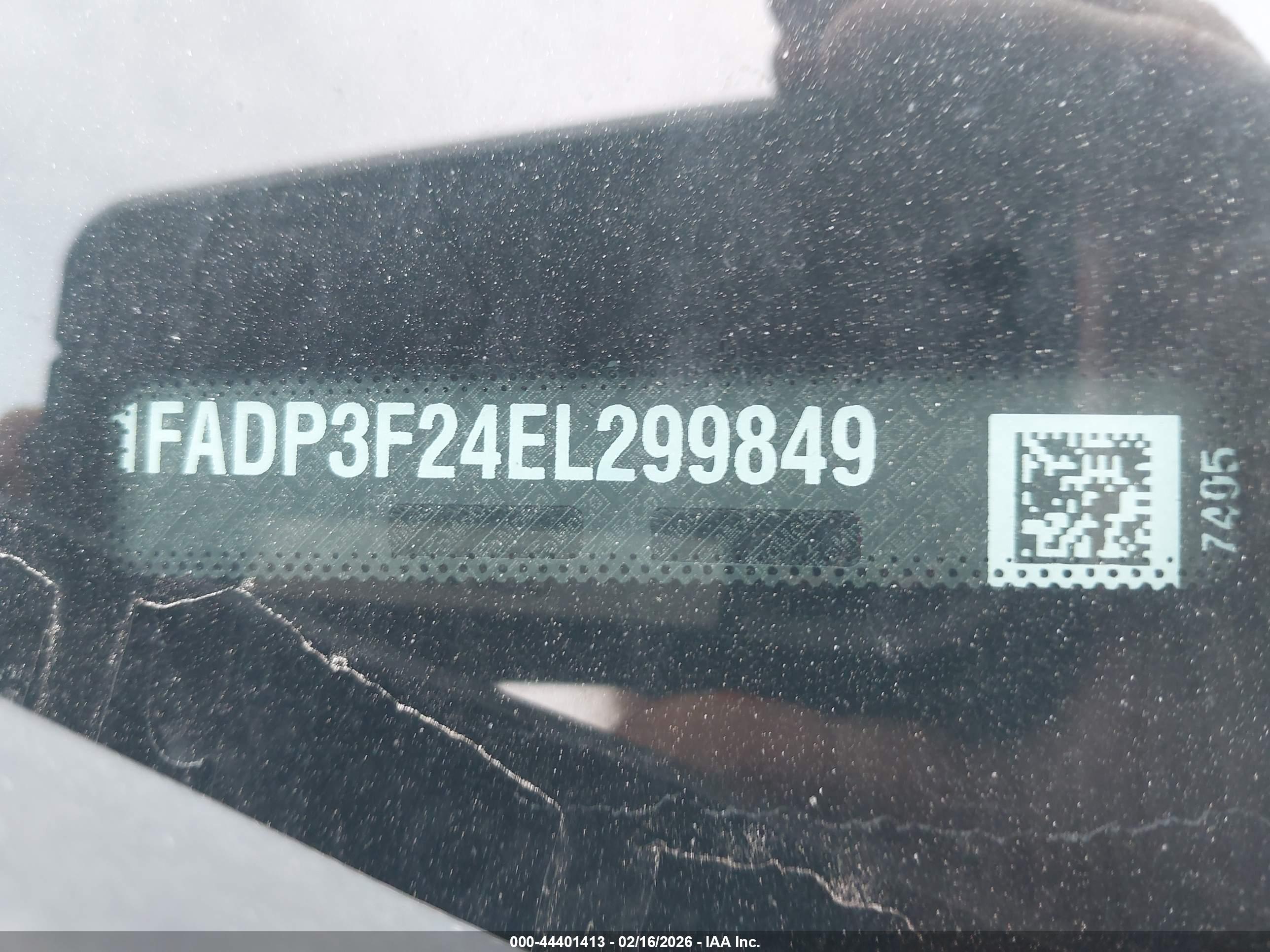 FORD FOCUS image 9