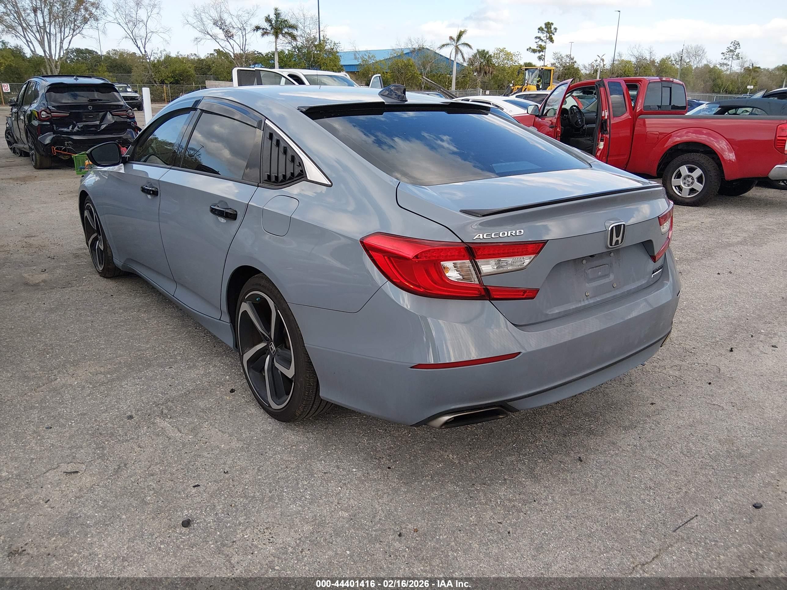 HONDA ACCORD image 3