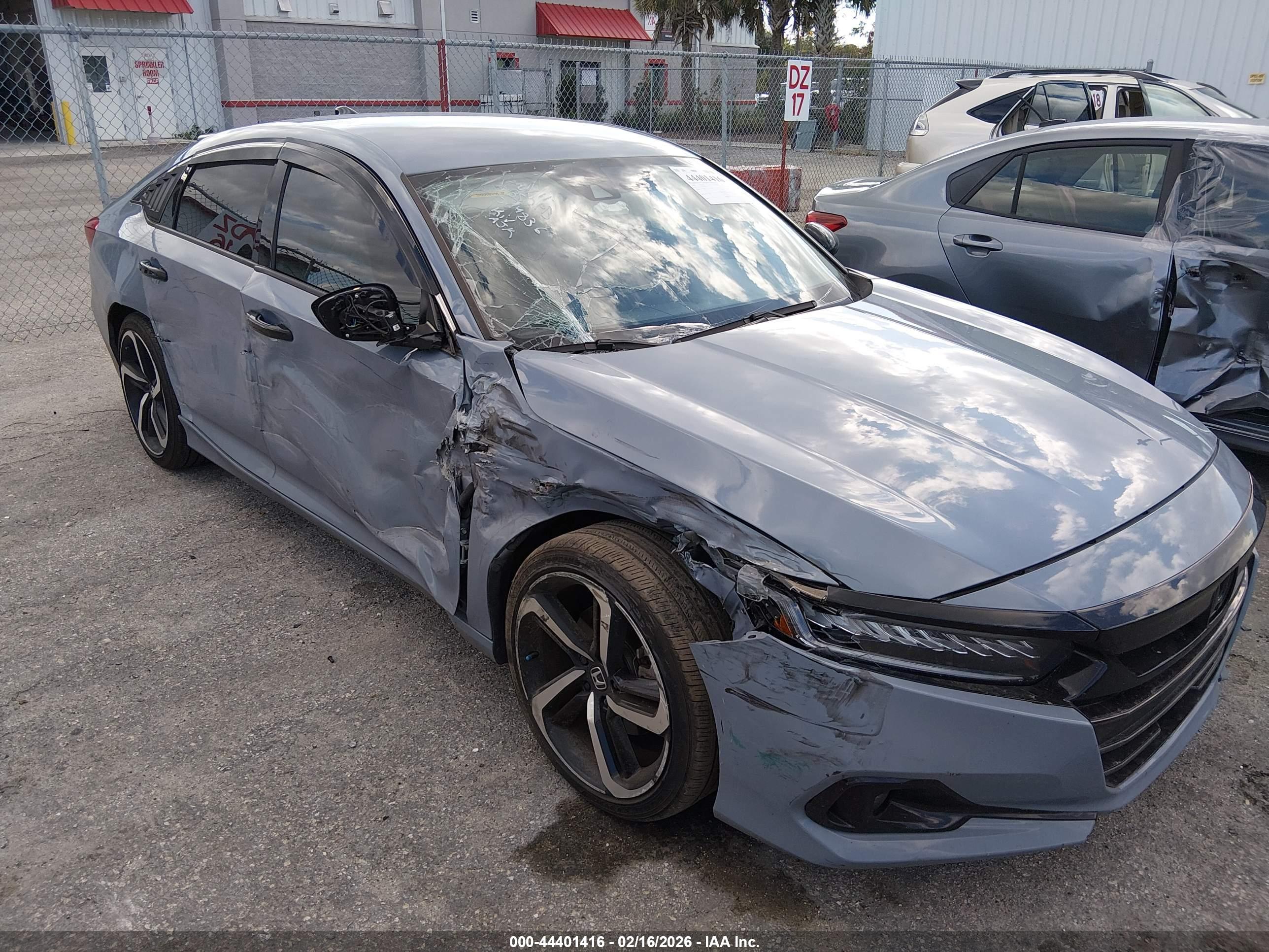 HONDA ACCORD image 6
