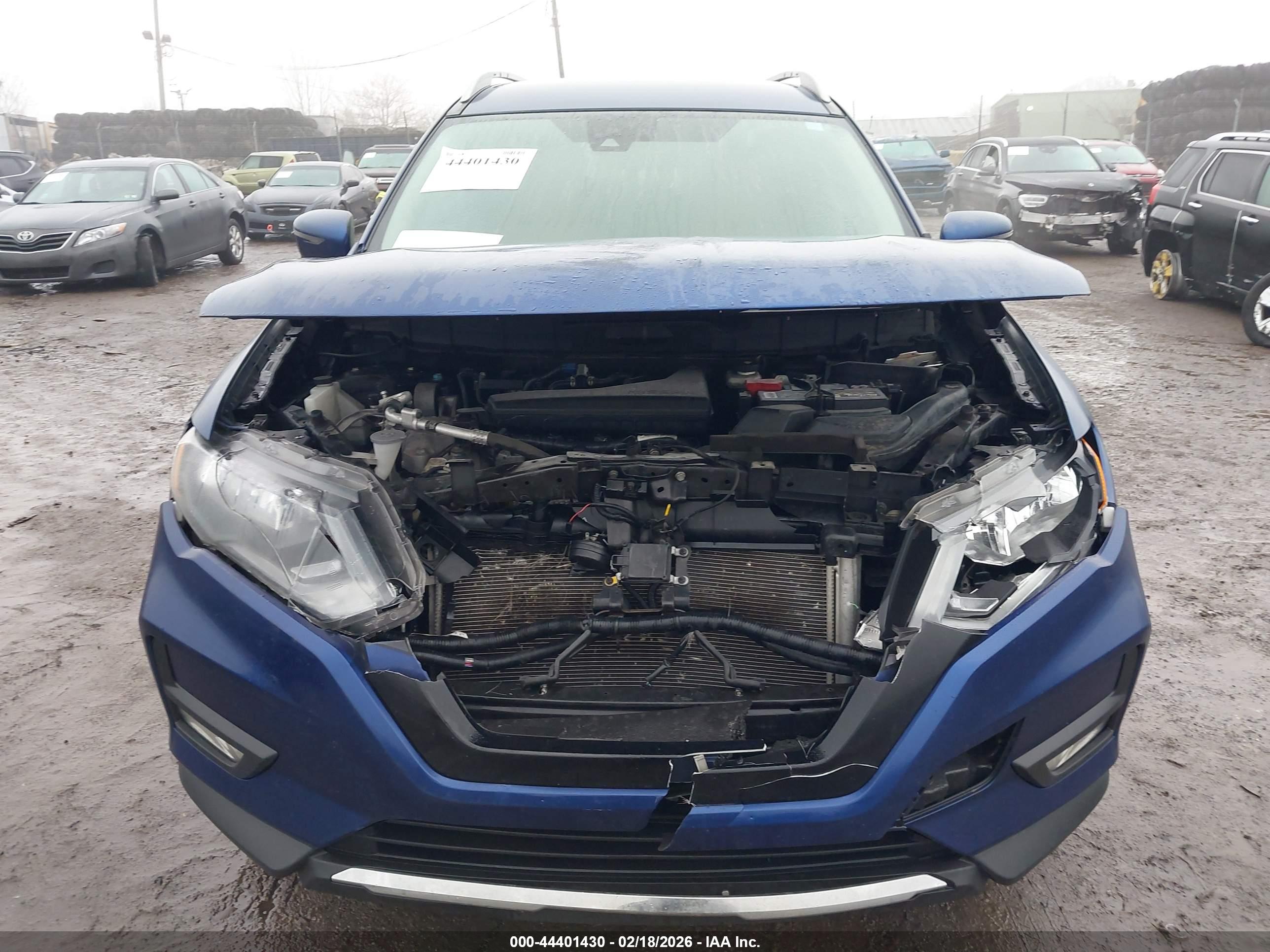 NISSAN ROGUE image 6