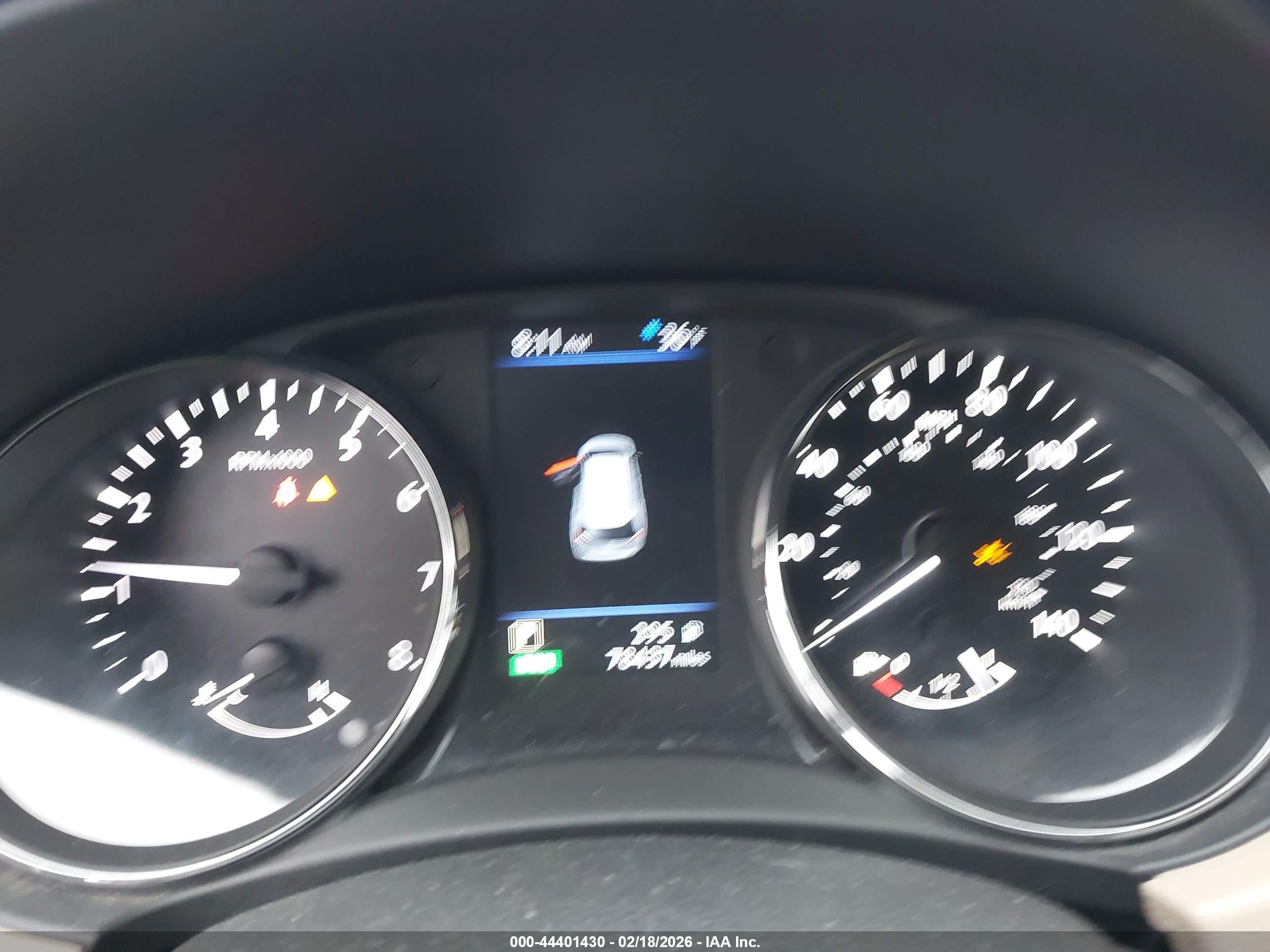 NISSAN ROGUE image 7