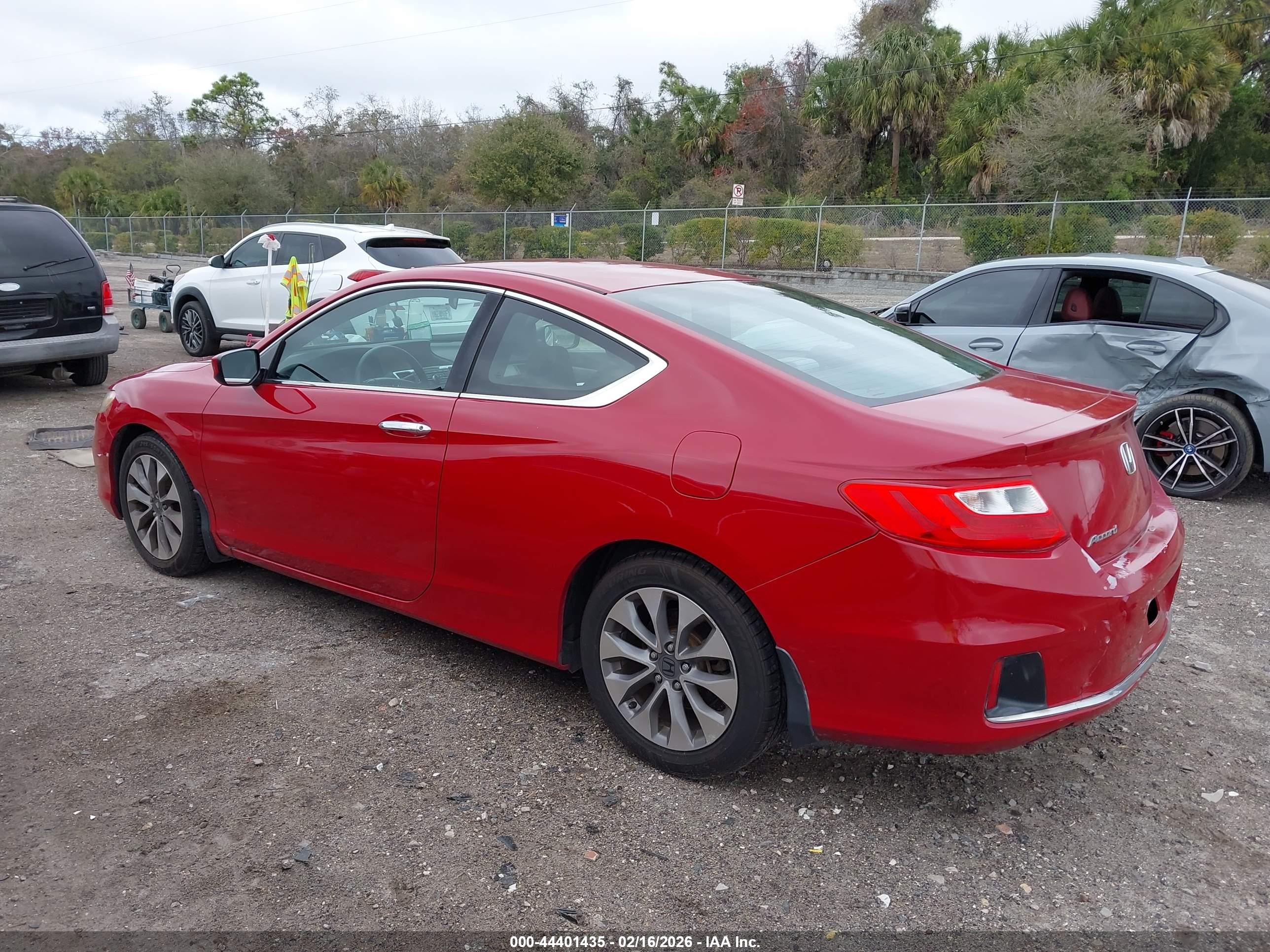 HONDA ACCORD image 3