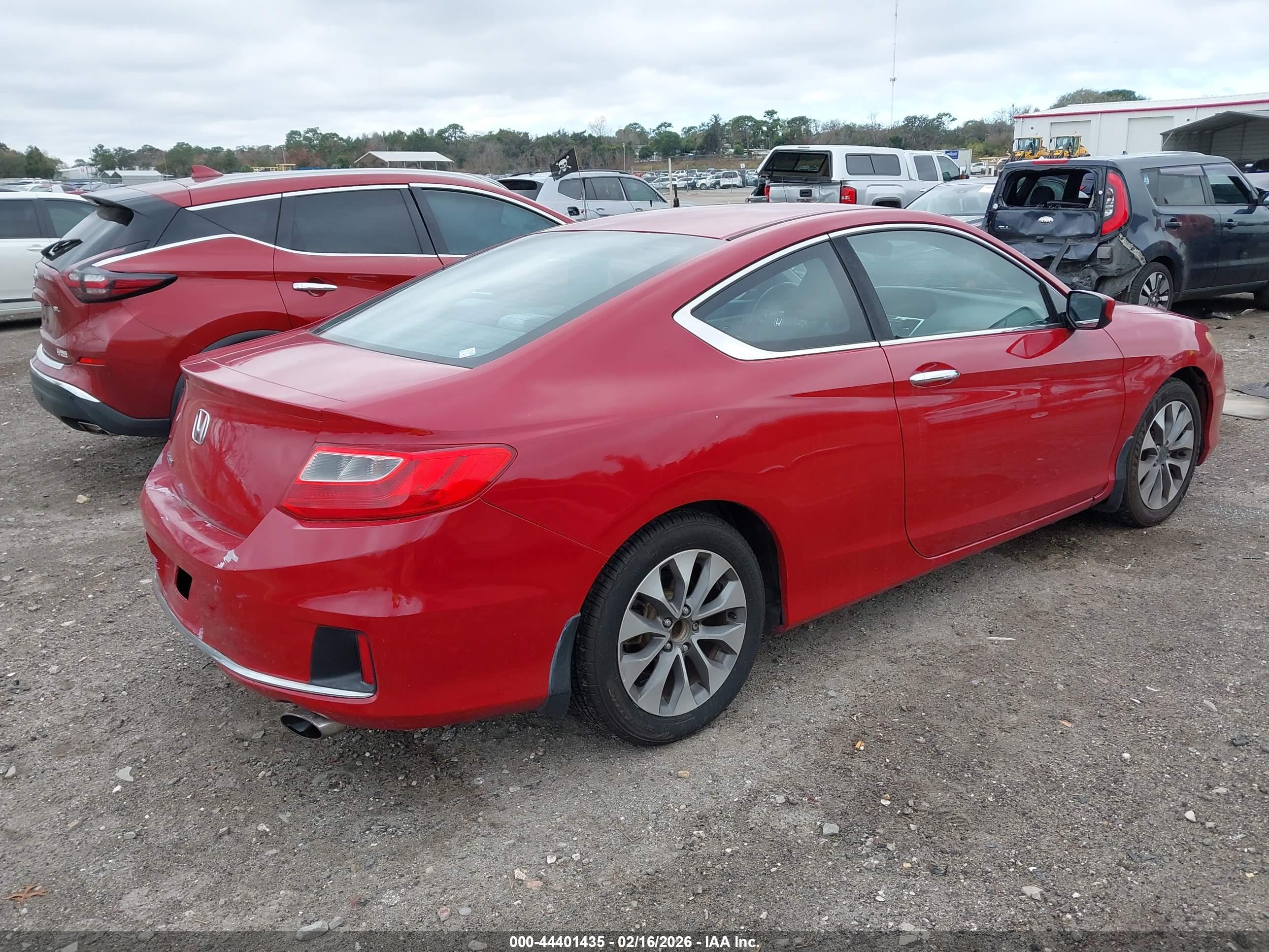 HONDA ACCORD image 4