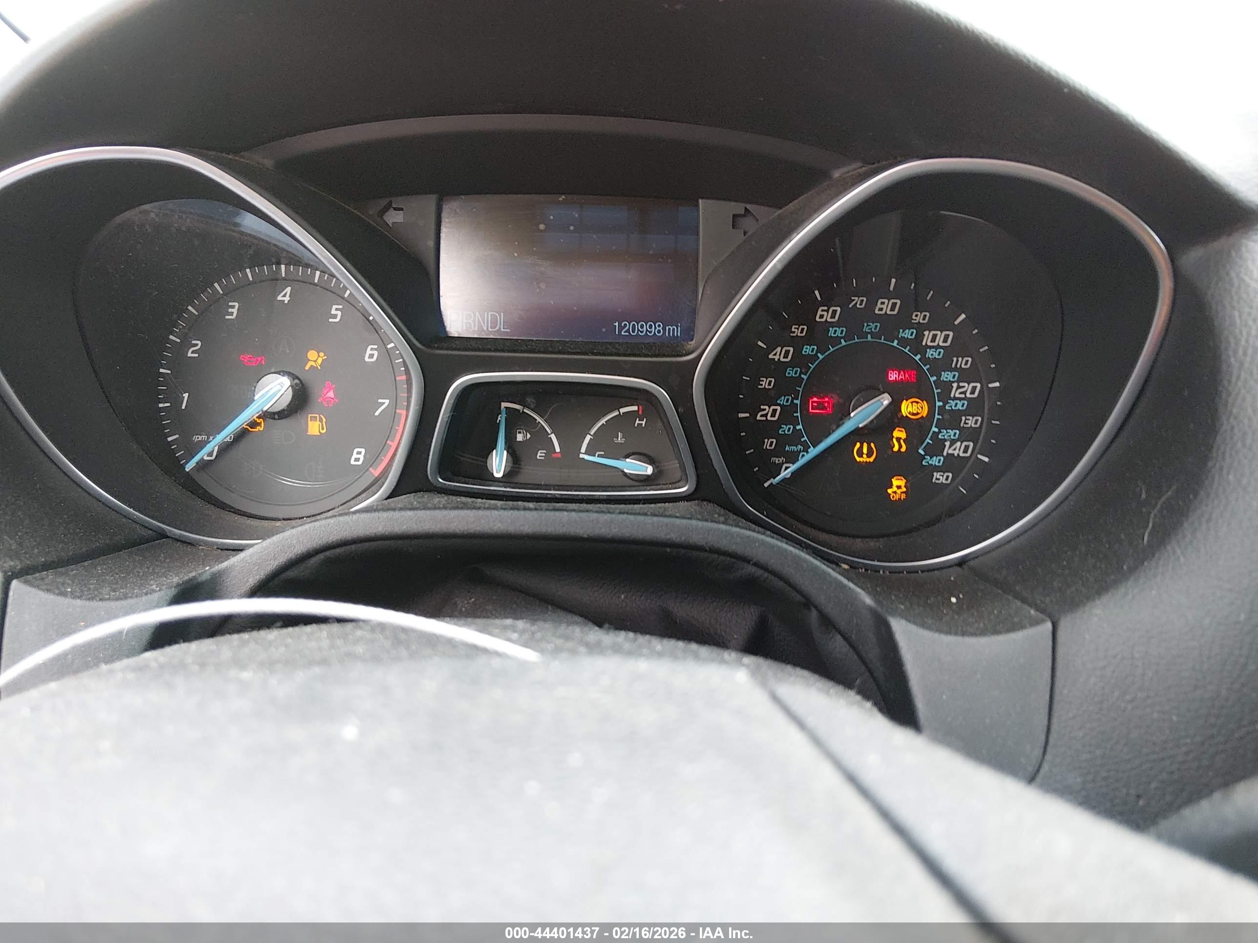 FORD FOCUS image 7