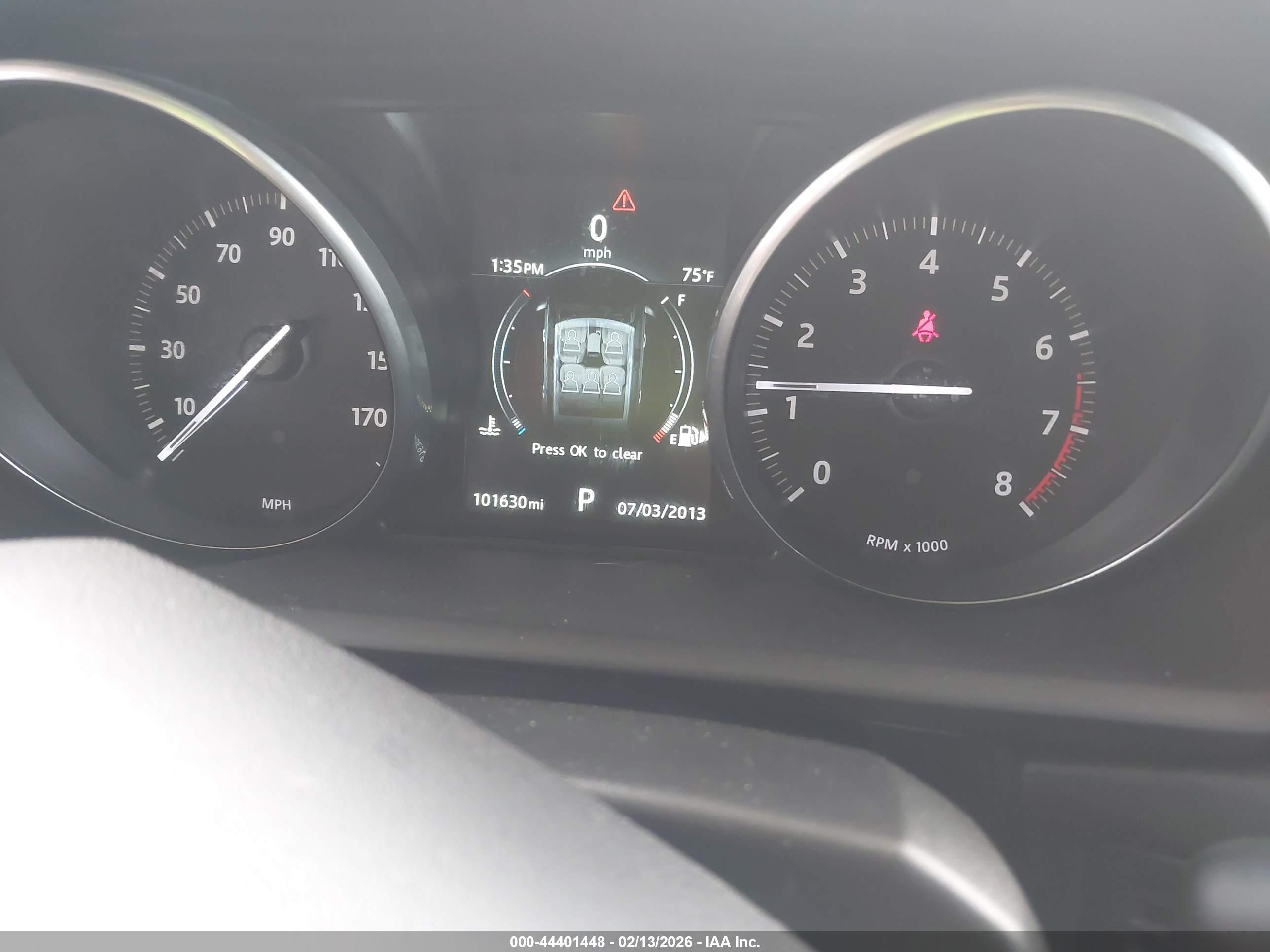 LAND ROVER image 7