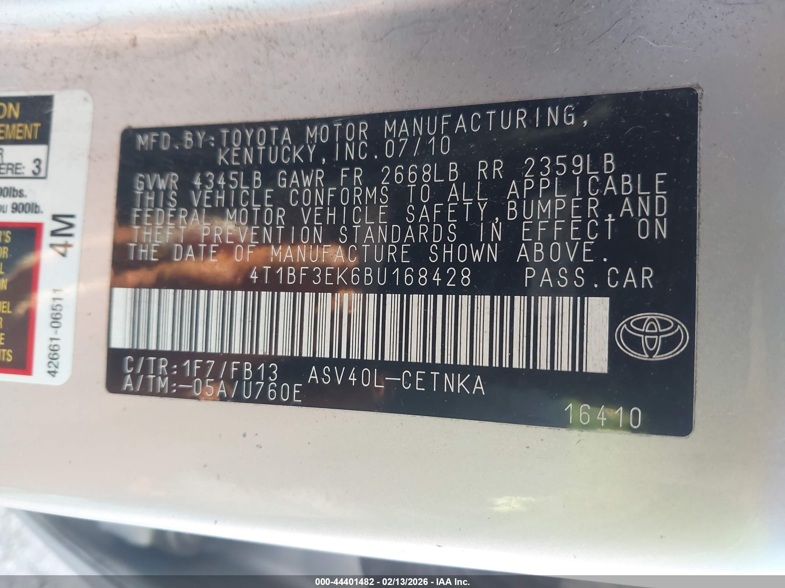 TOYOTA CAMRY image 9