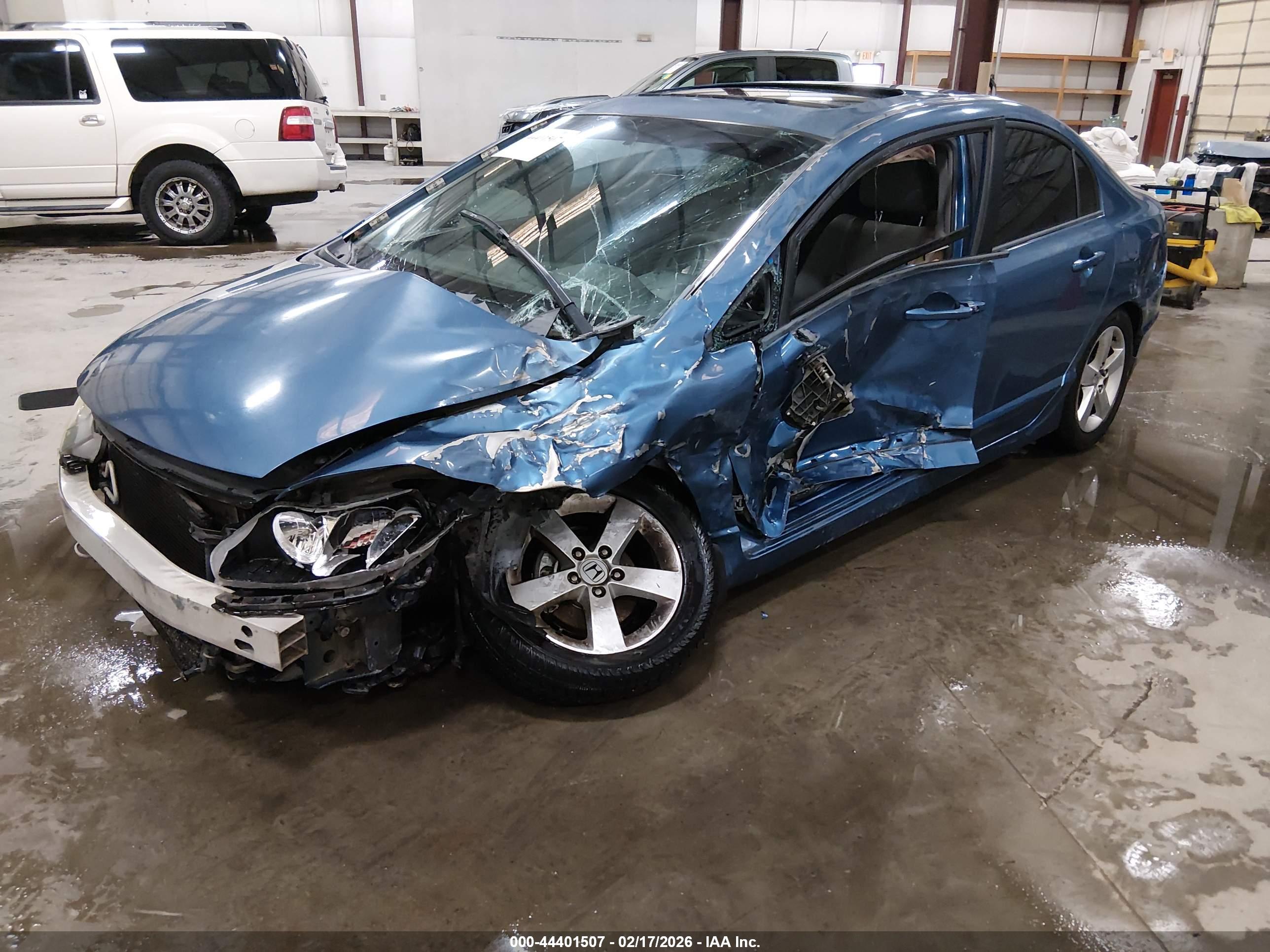 HONDA CIVIC image 2