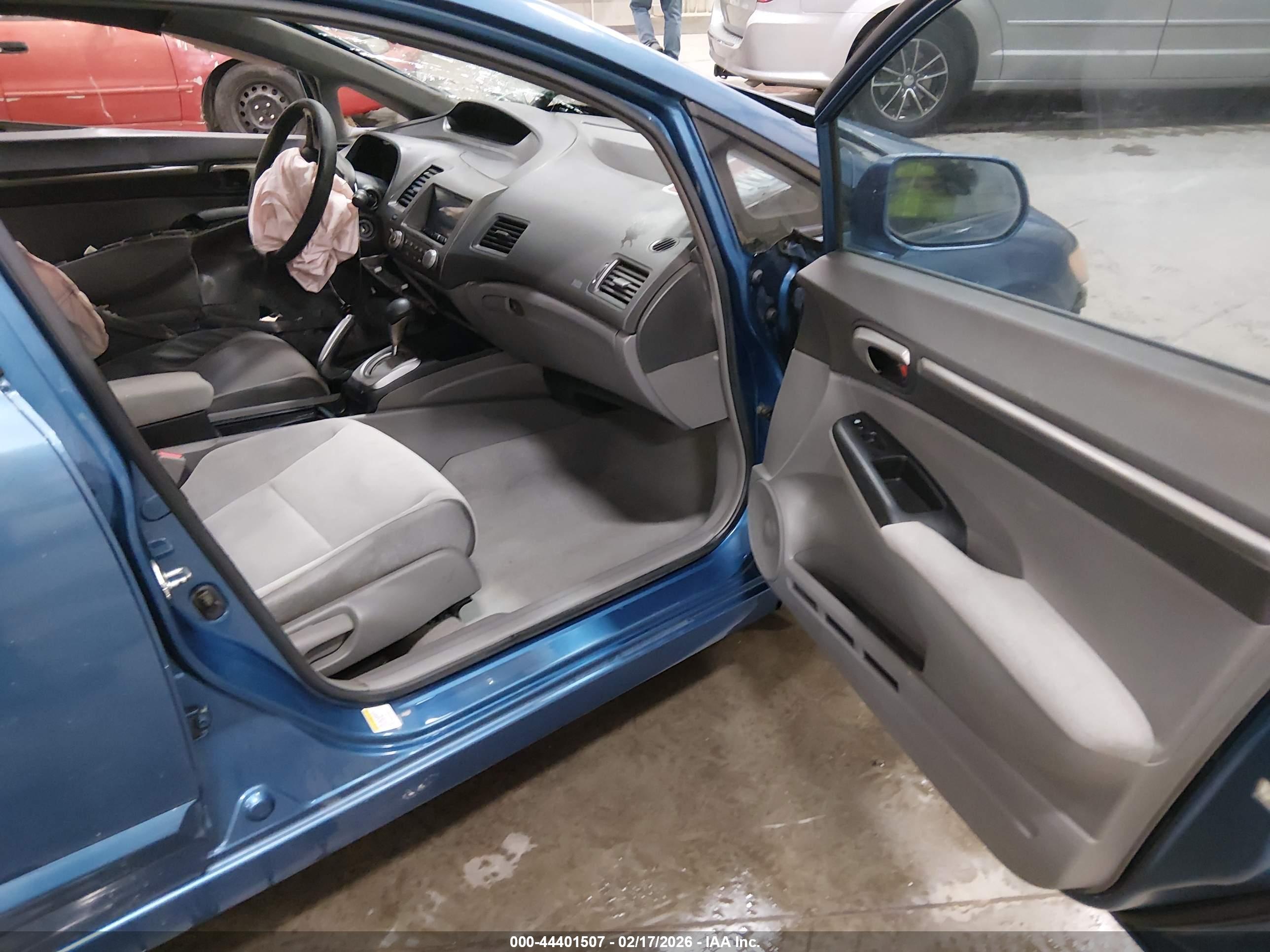 HONDA CIVIC image 5