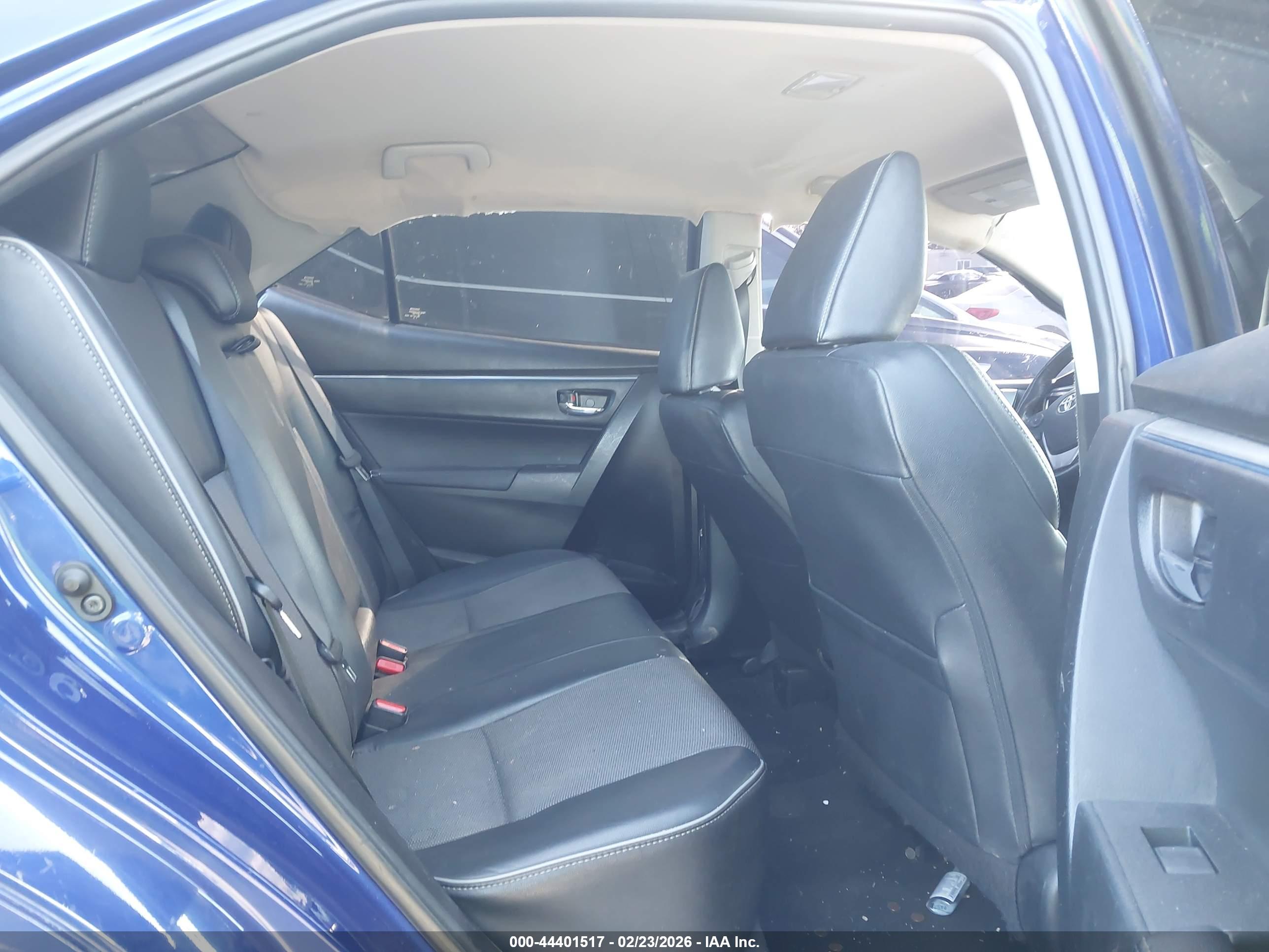 TOYOTA COROLLA image 8