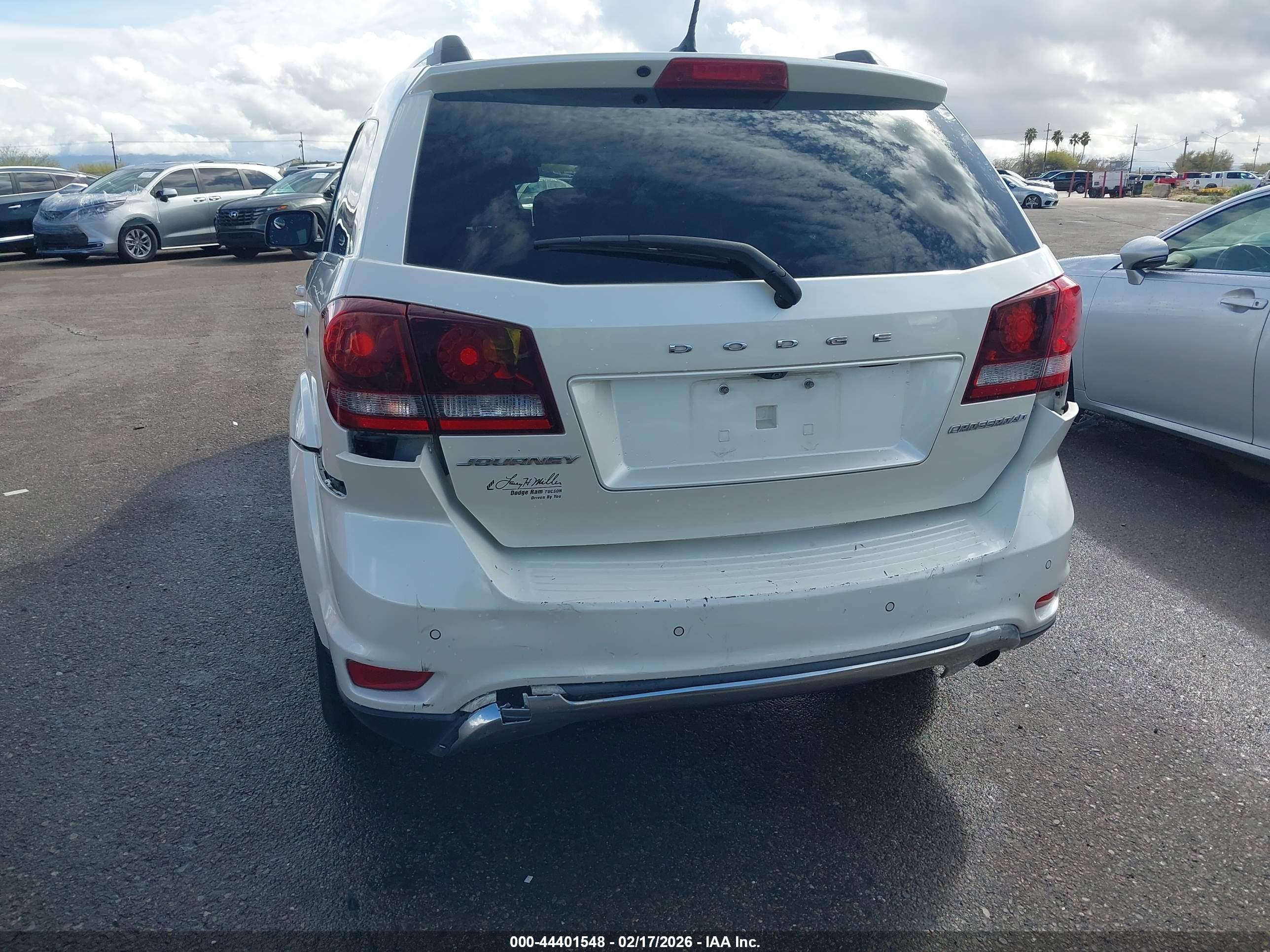 DODGE JOURNEY image 6
