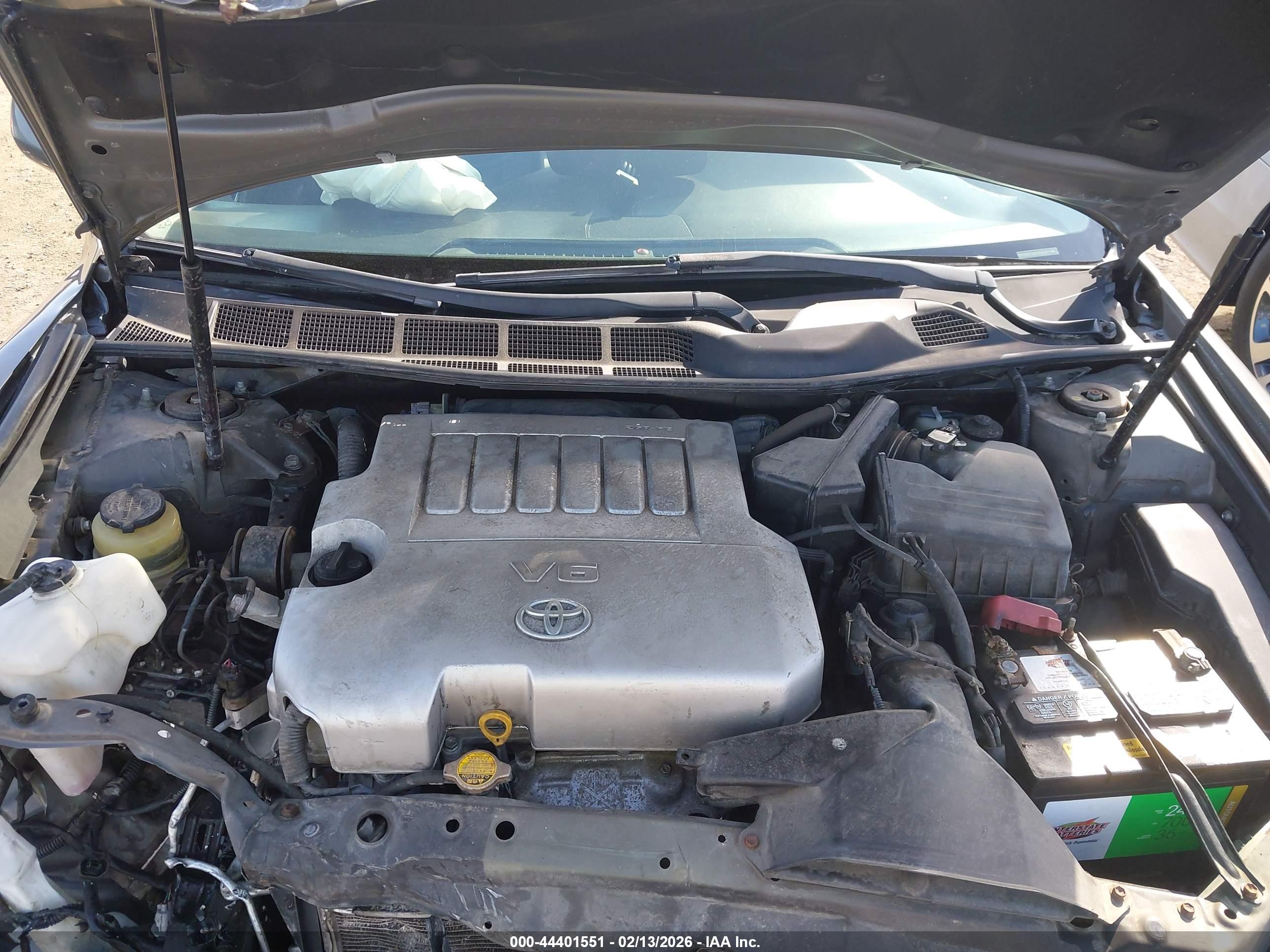 TOYOTA AVALON image 10