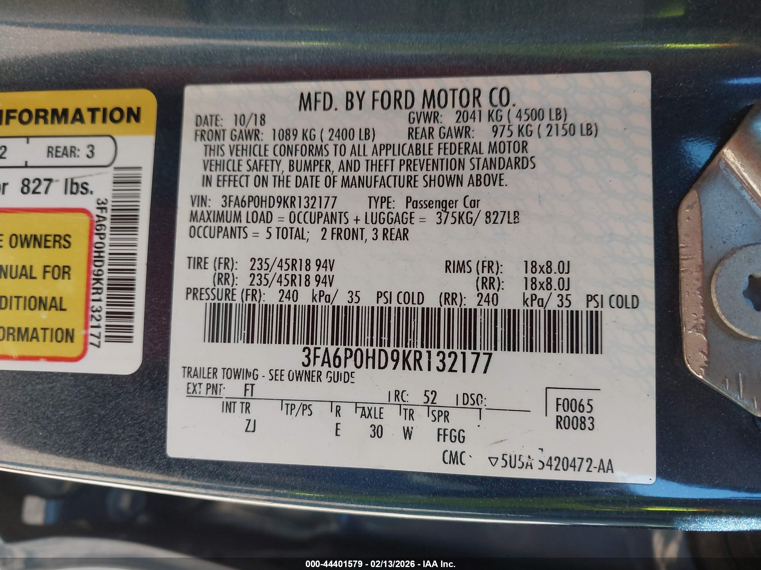FORD FUSION image 9