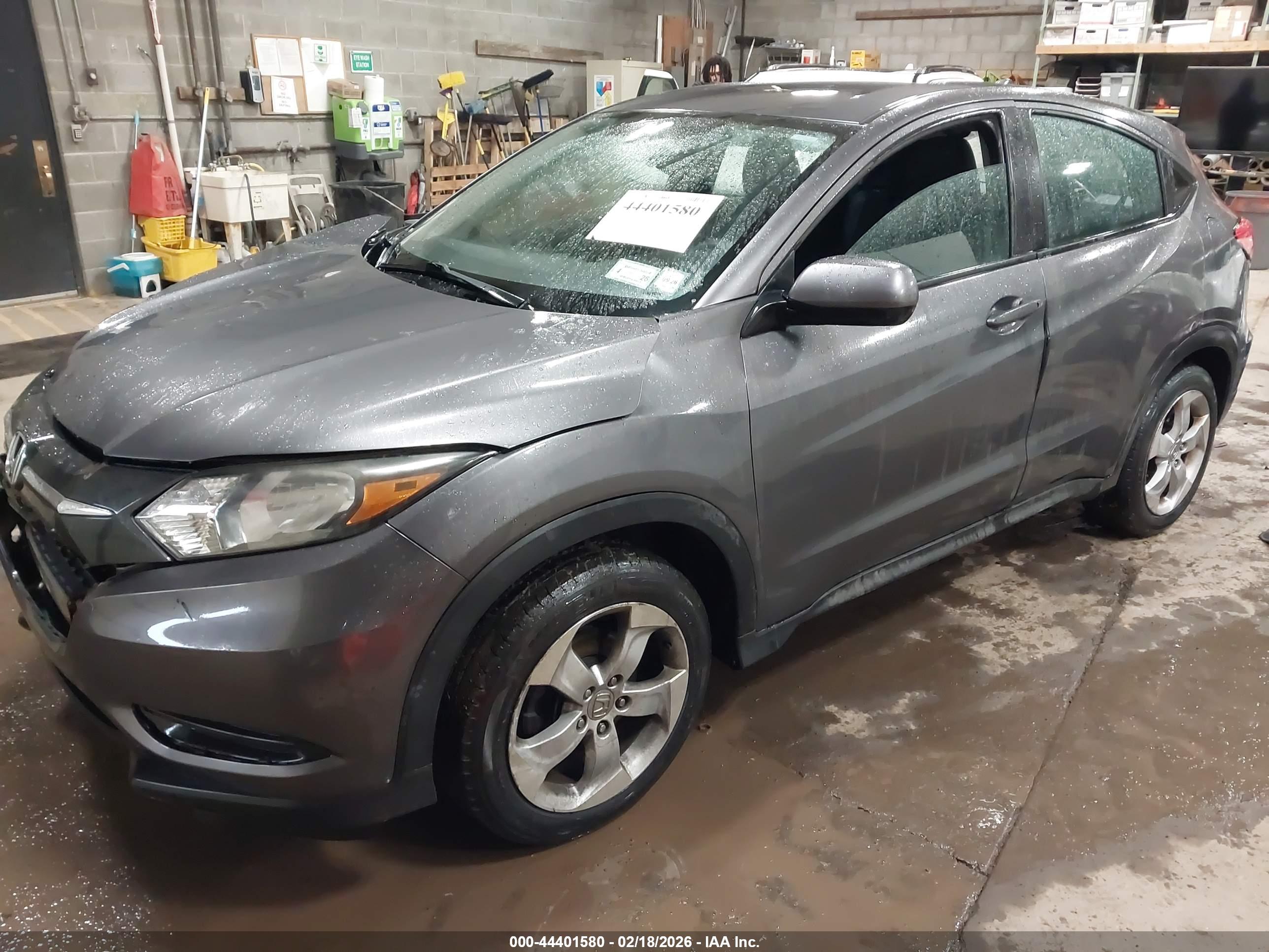 HONDA HR-V image 2