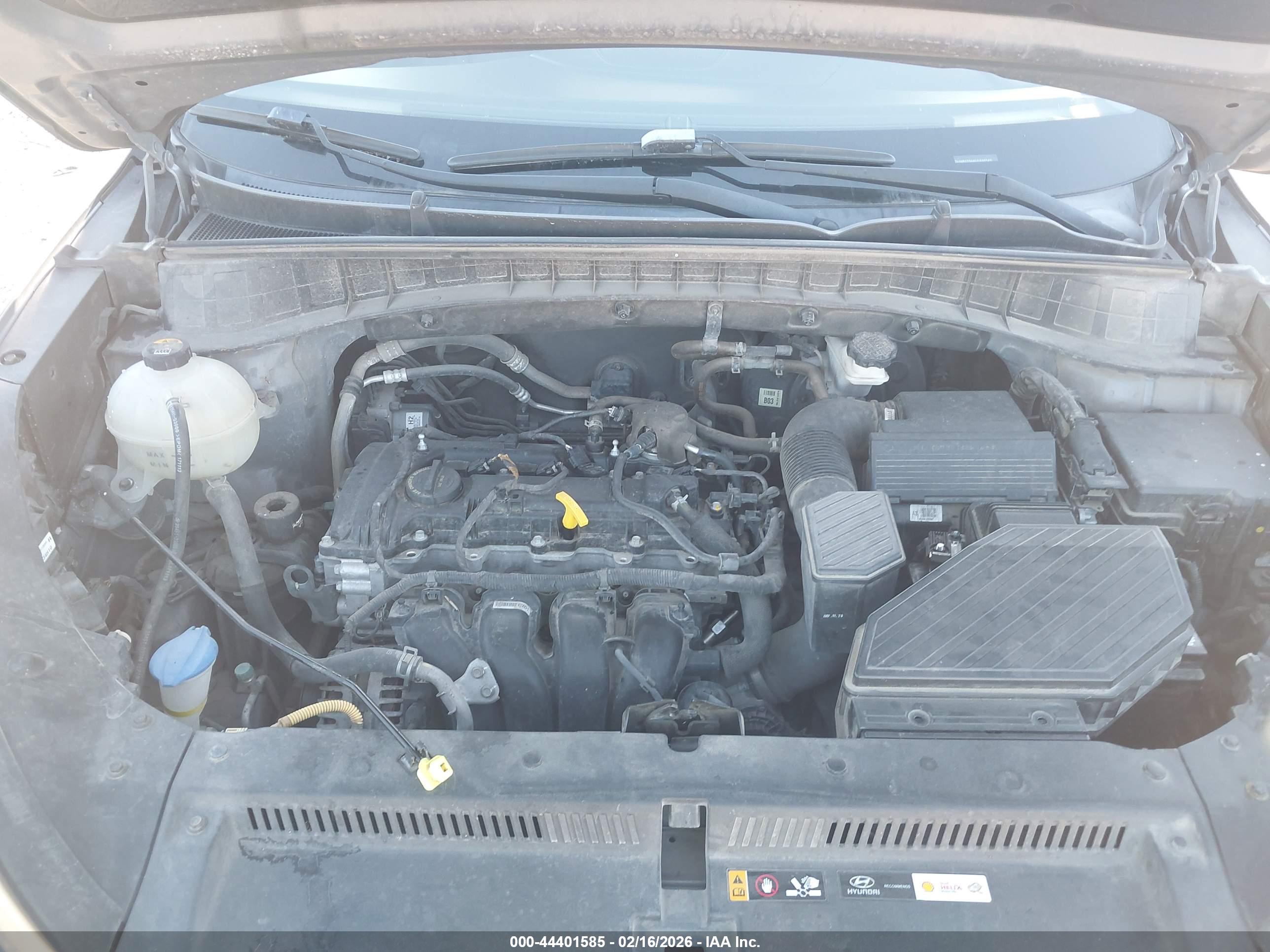 HYUNDAI TUCSON image 10