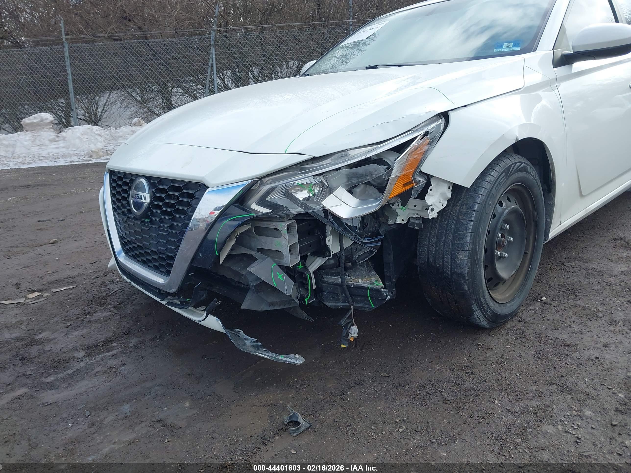 NISSAN ALTIMA image 6