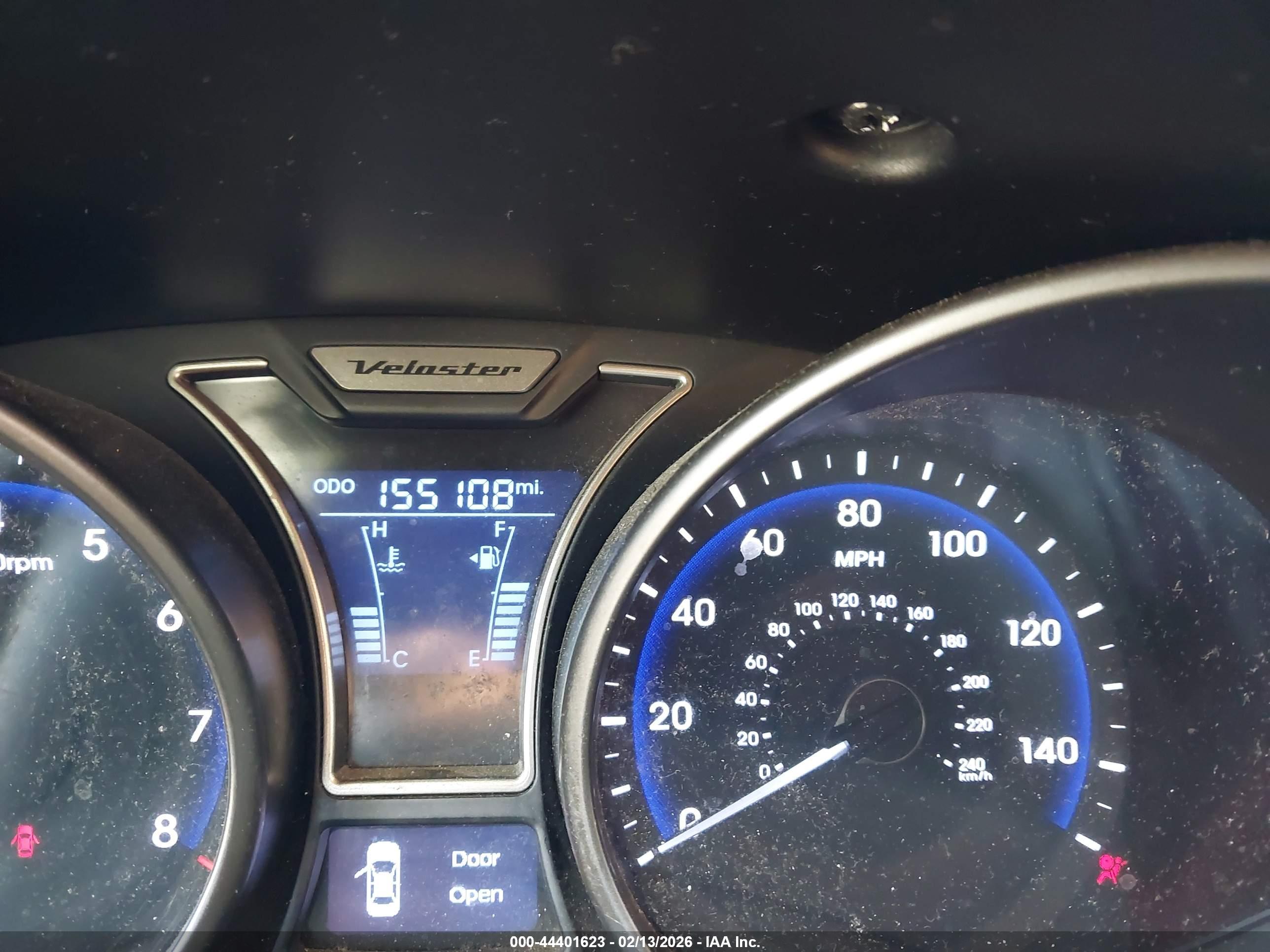 HYUNDAI VELOSTER image 7