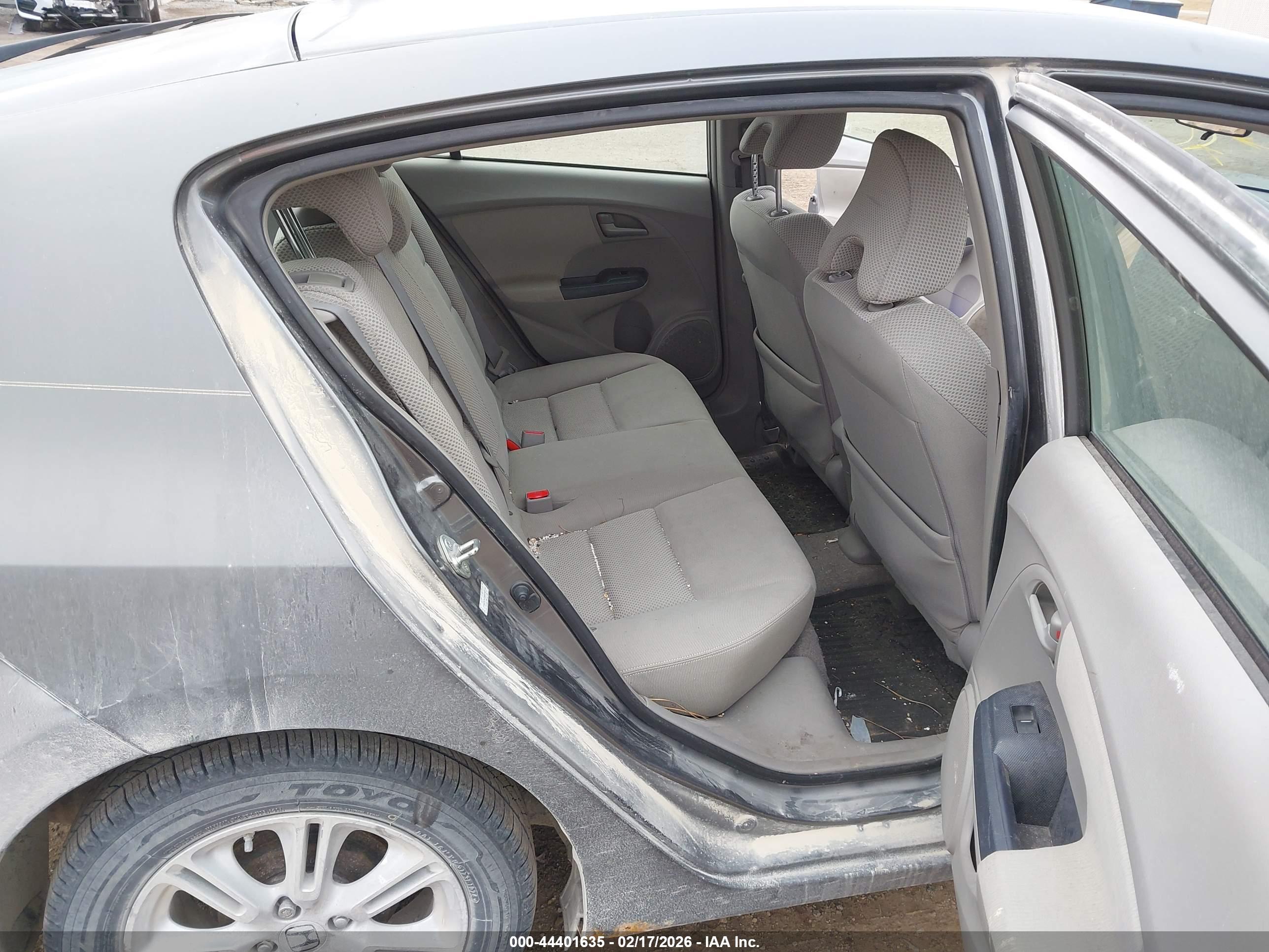 HONDA INSIGHT image 8