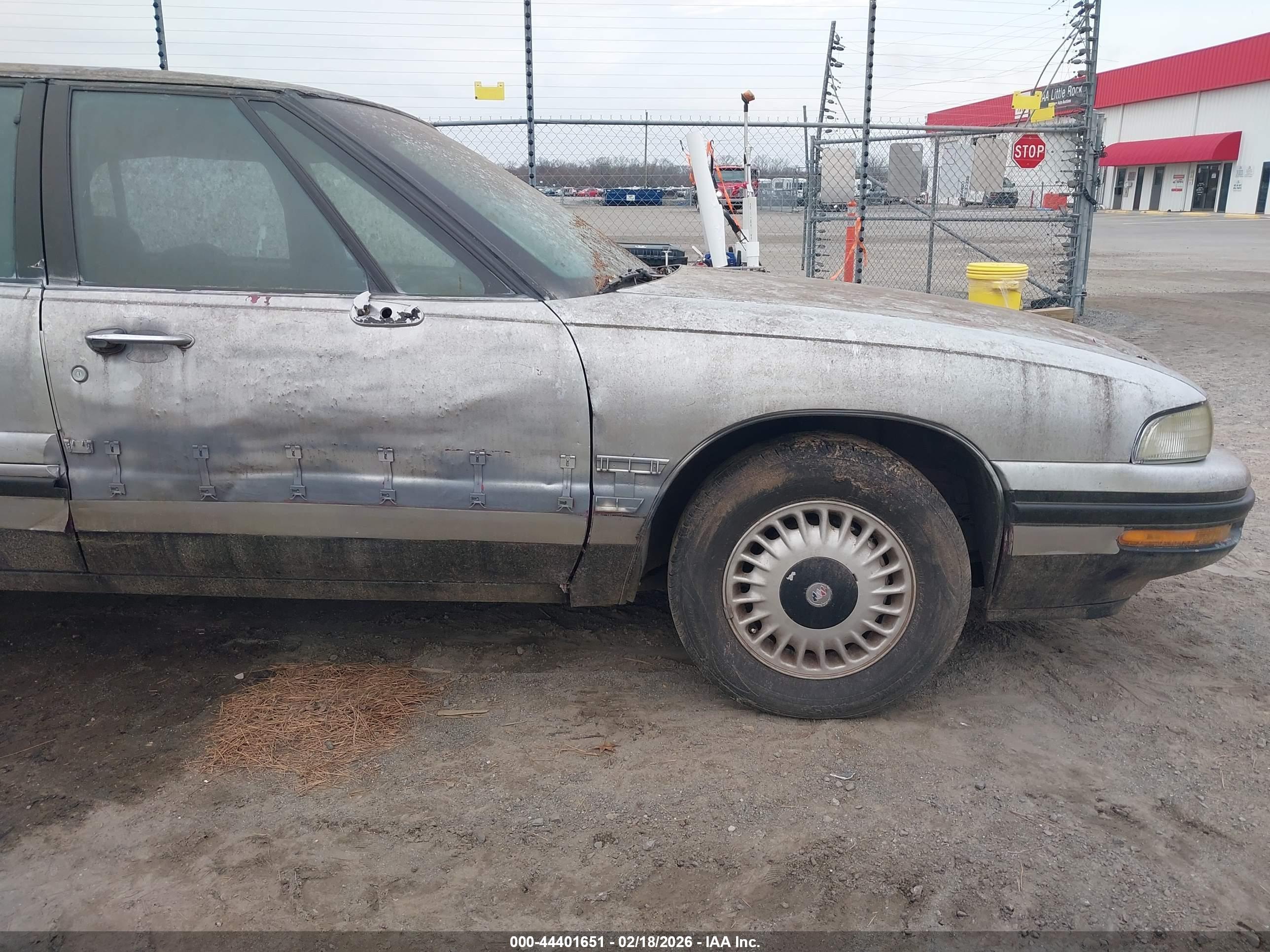 BUICK LESABRE image 6
