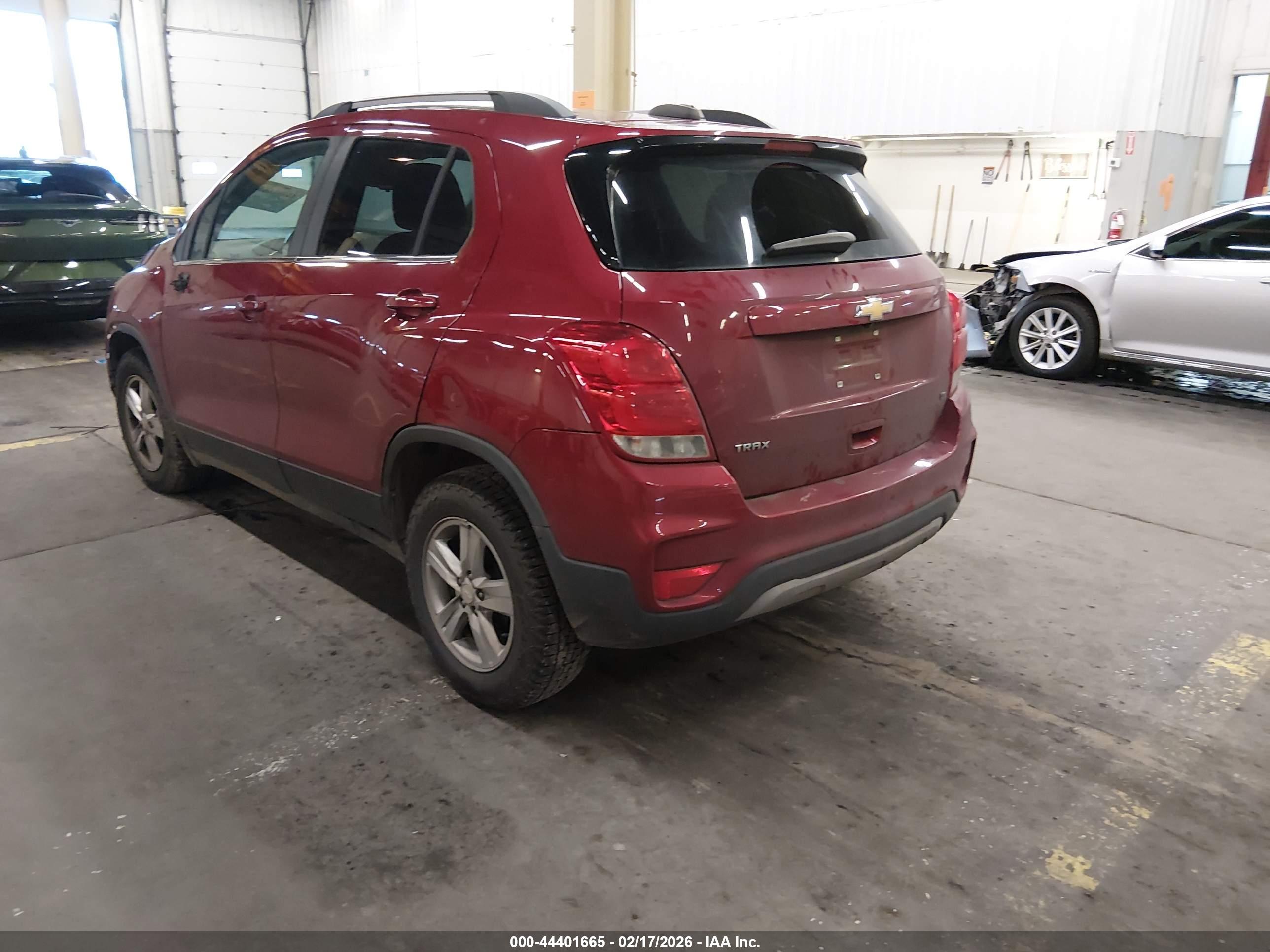 CHEVROLET TRAX image 3