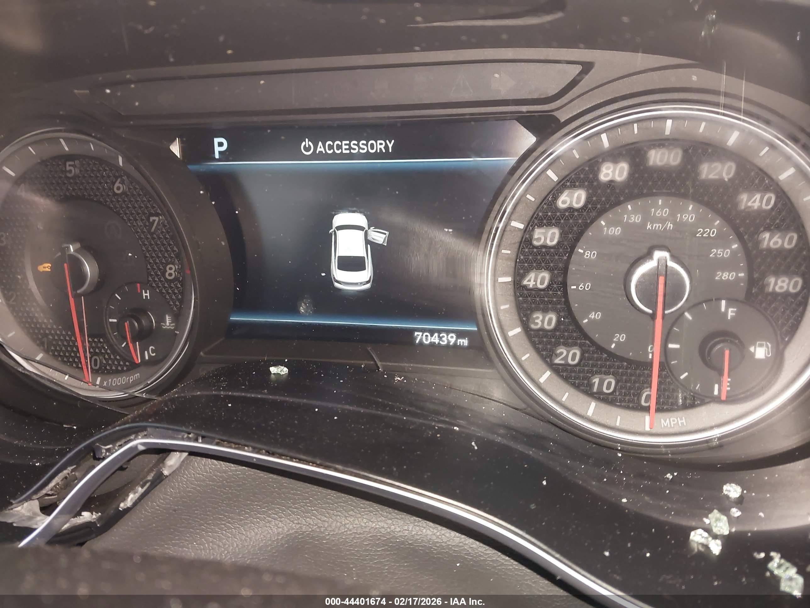 GENESIS G70 image 7
