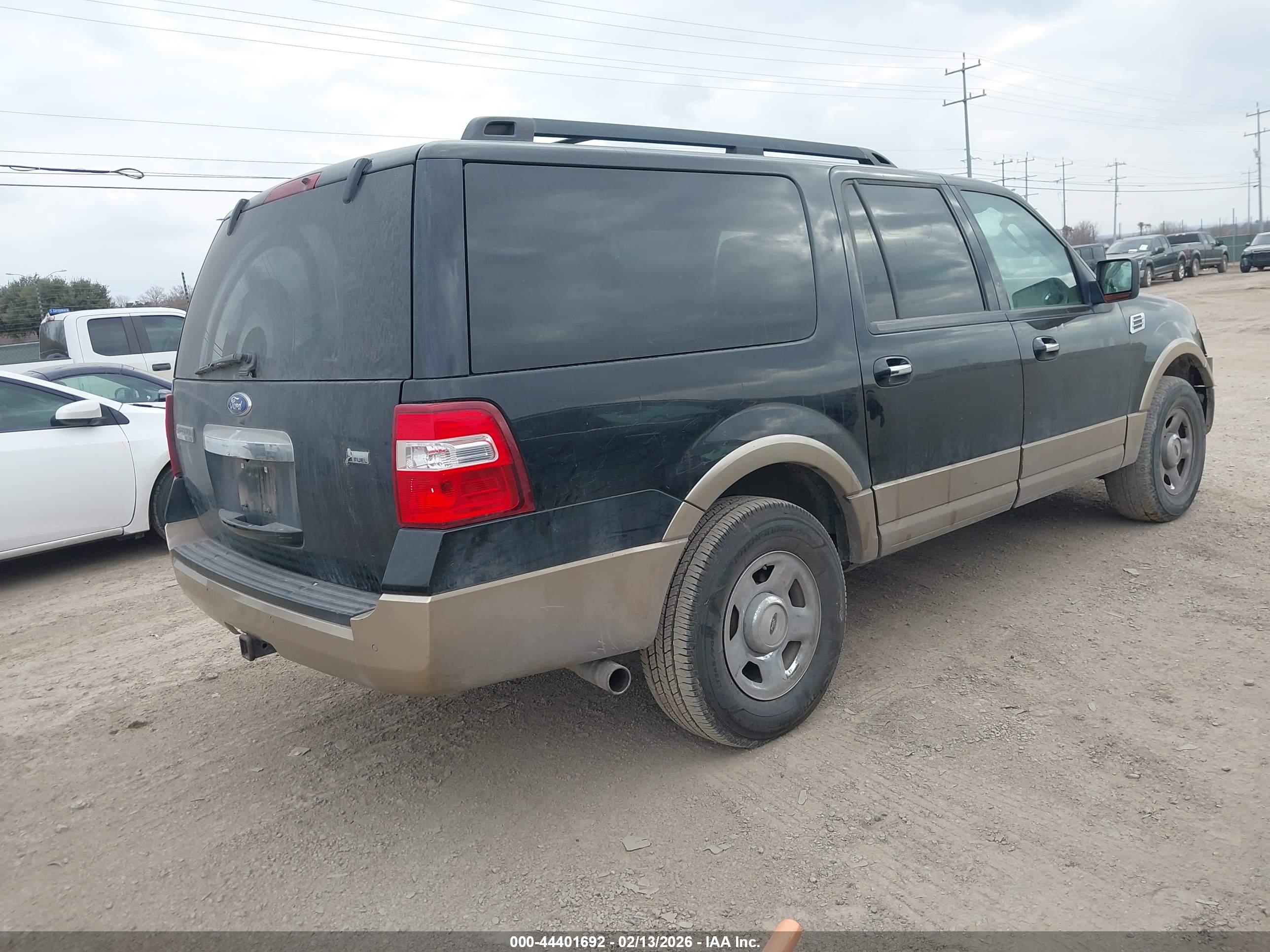 FORD EXPEDITION image 4
