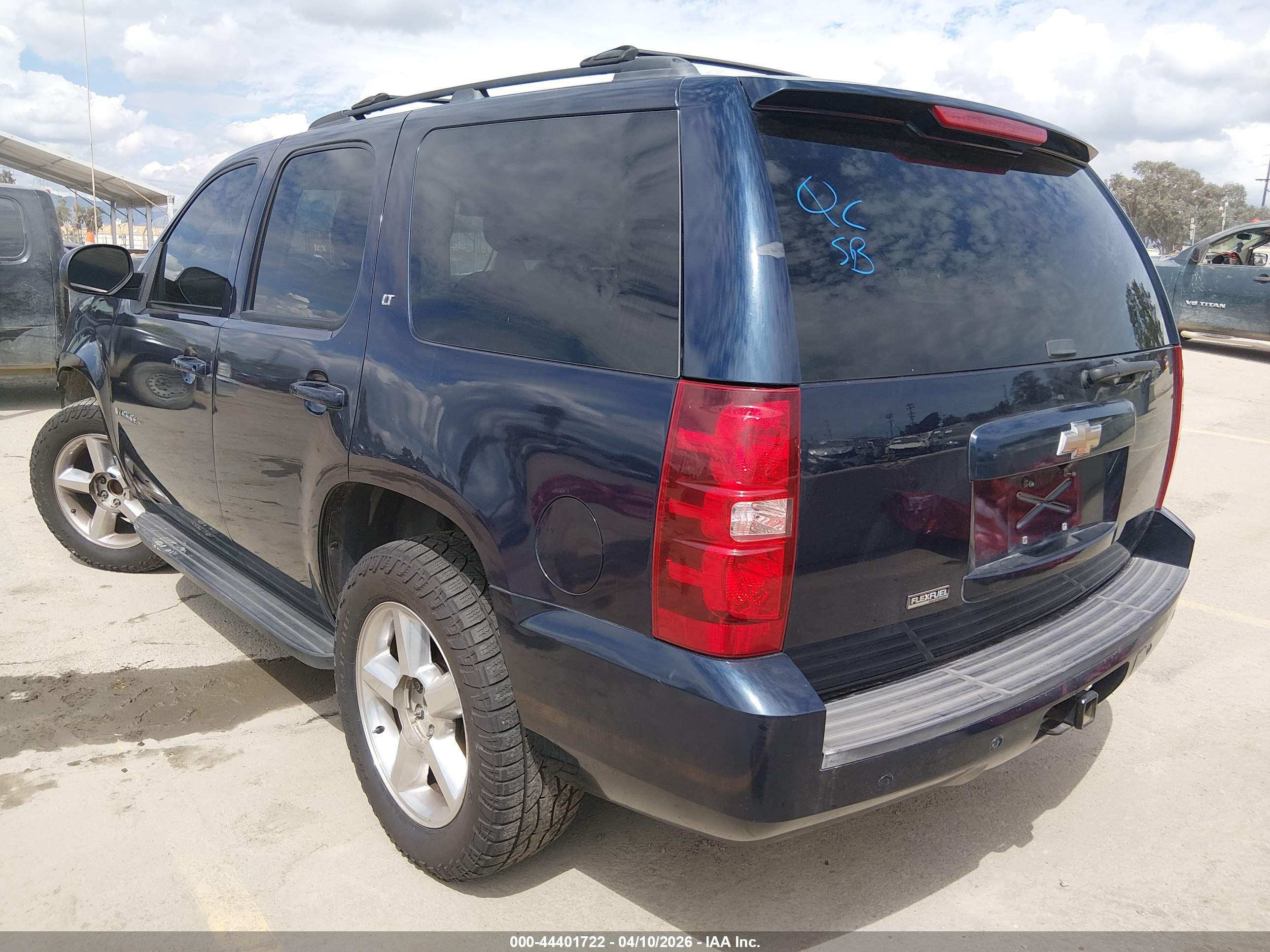 CHEVROLET TAHOE image 3