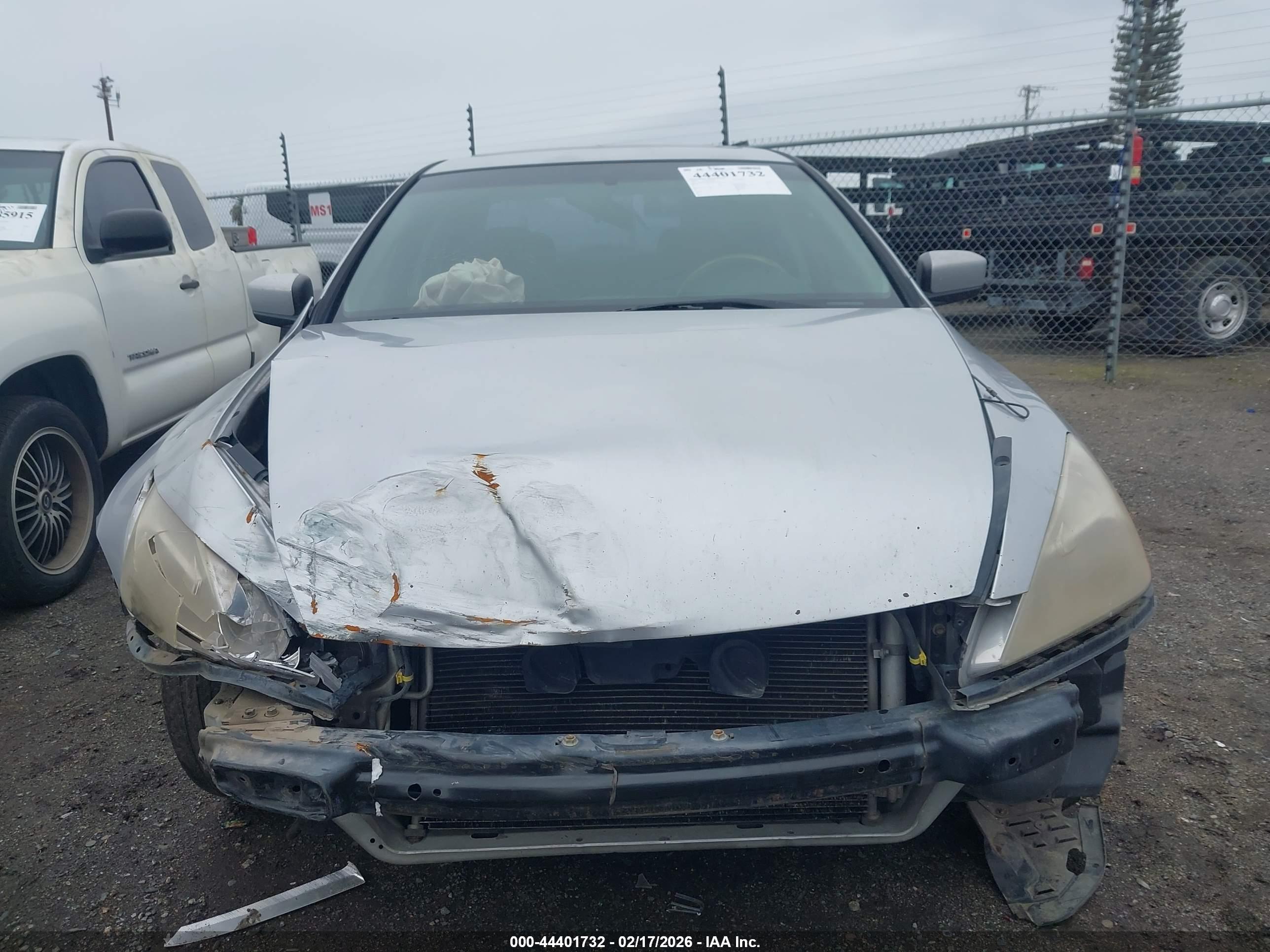 HONDA ACCORD image 6