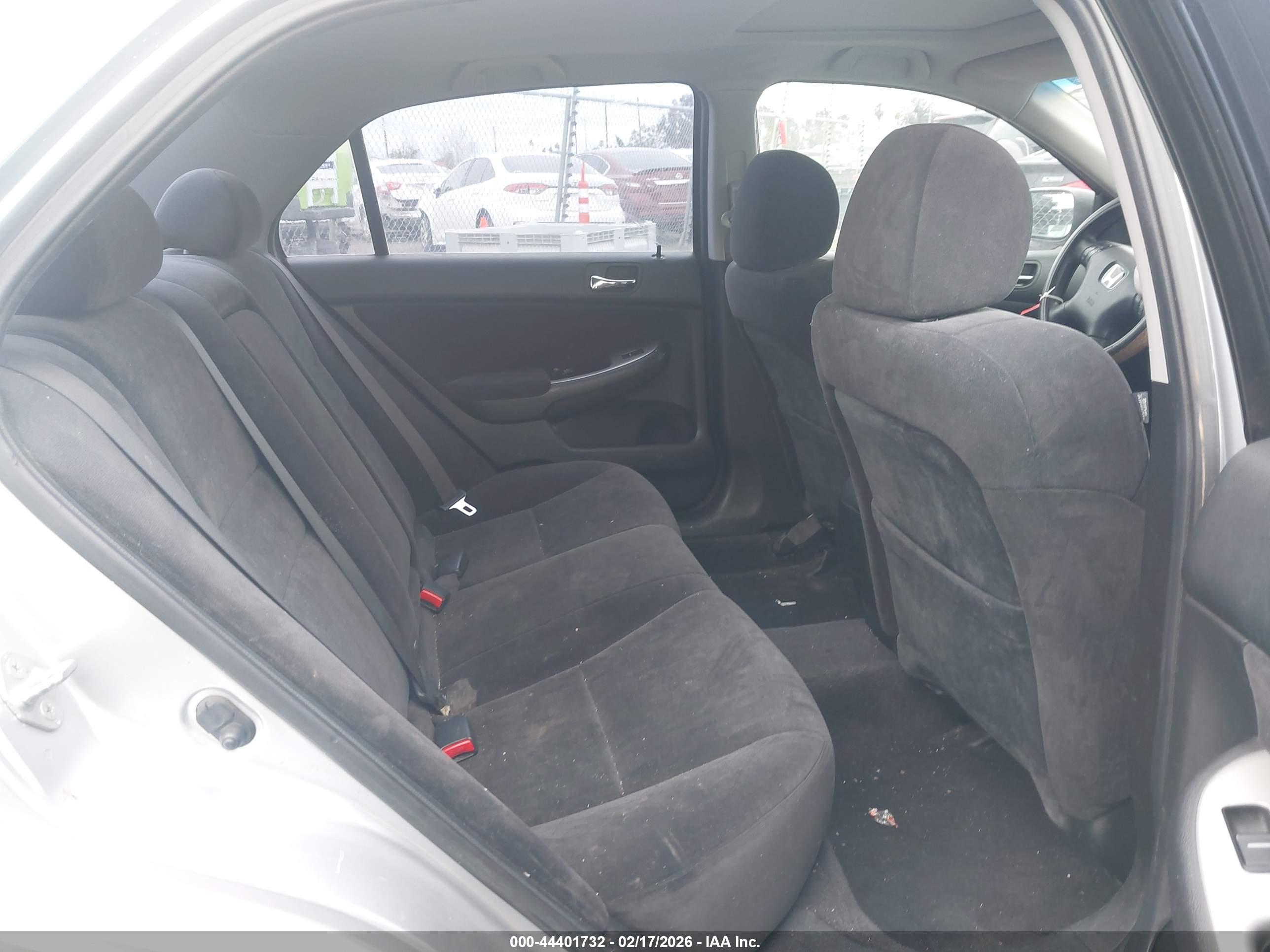 HONDA ACCORD image 8