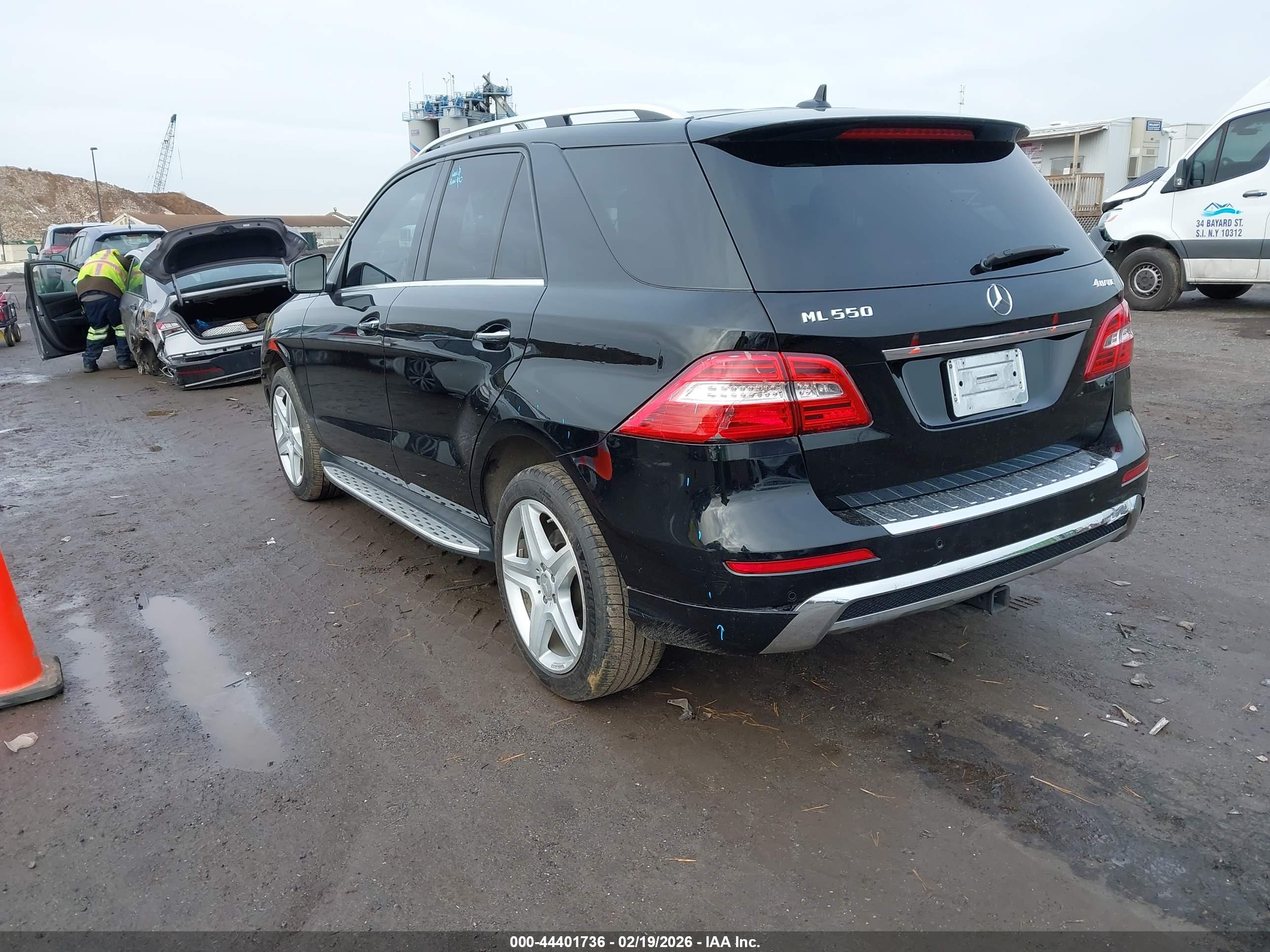 MERCEDES-BENZ ML image 3