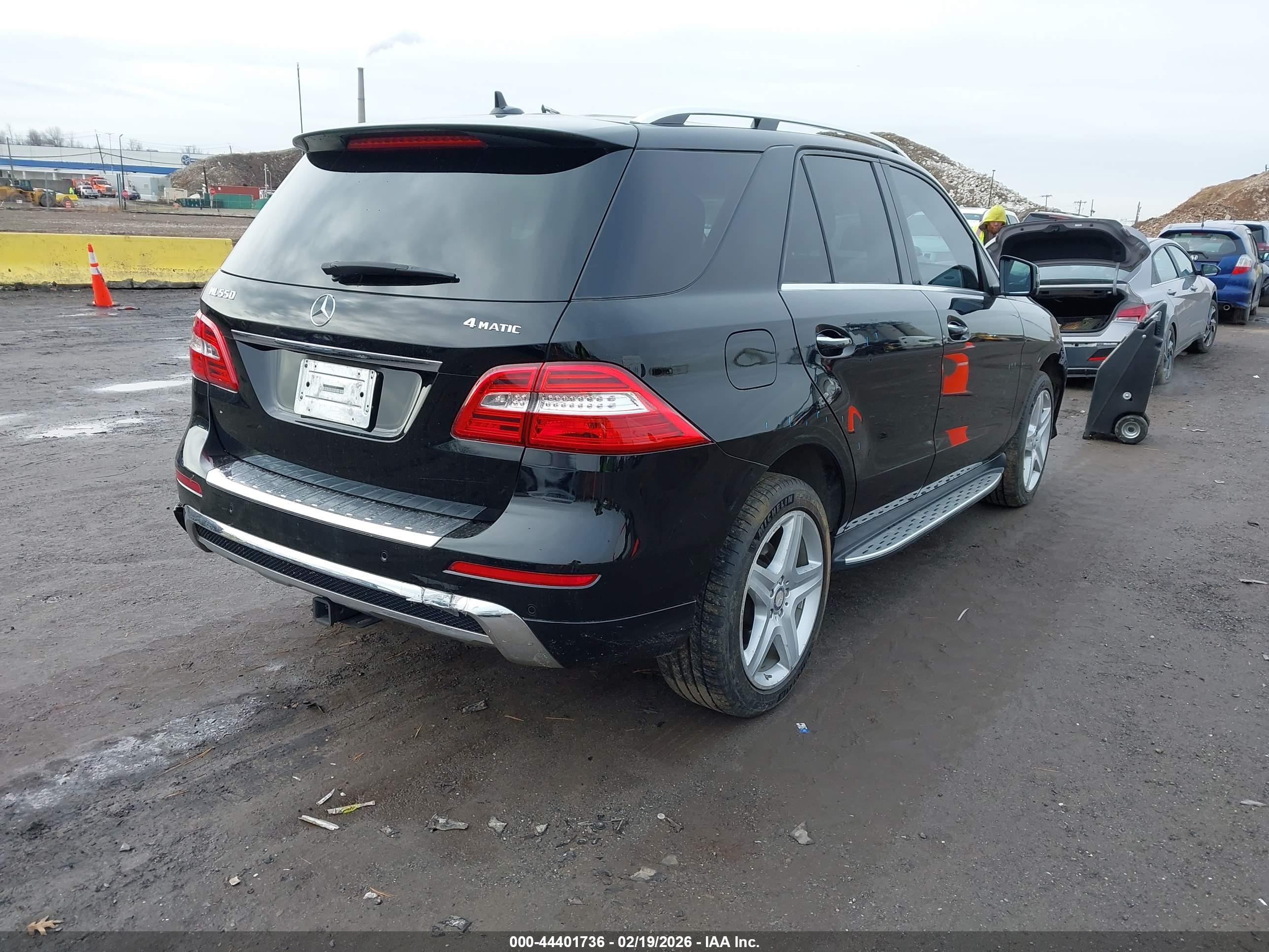 MERCEDES-BENZ ML image 4