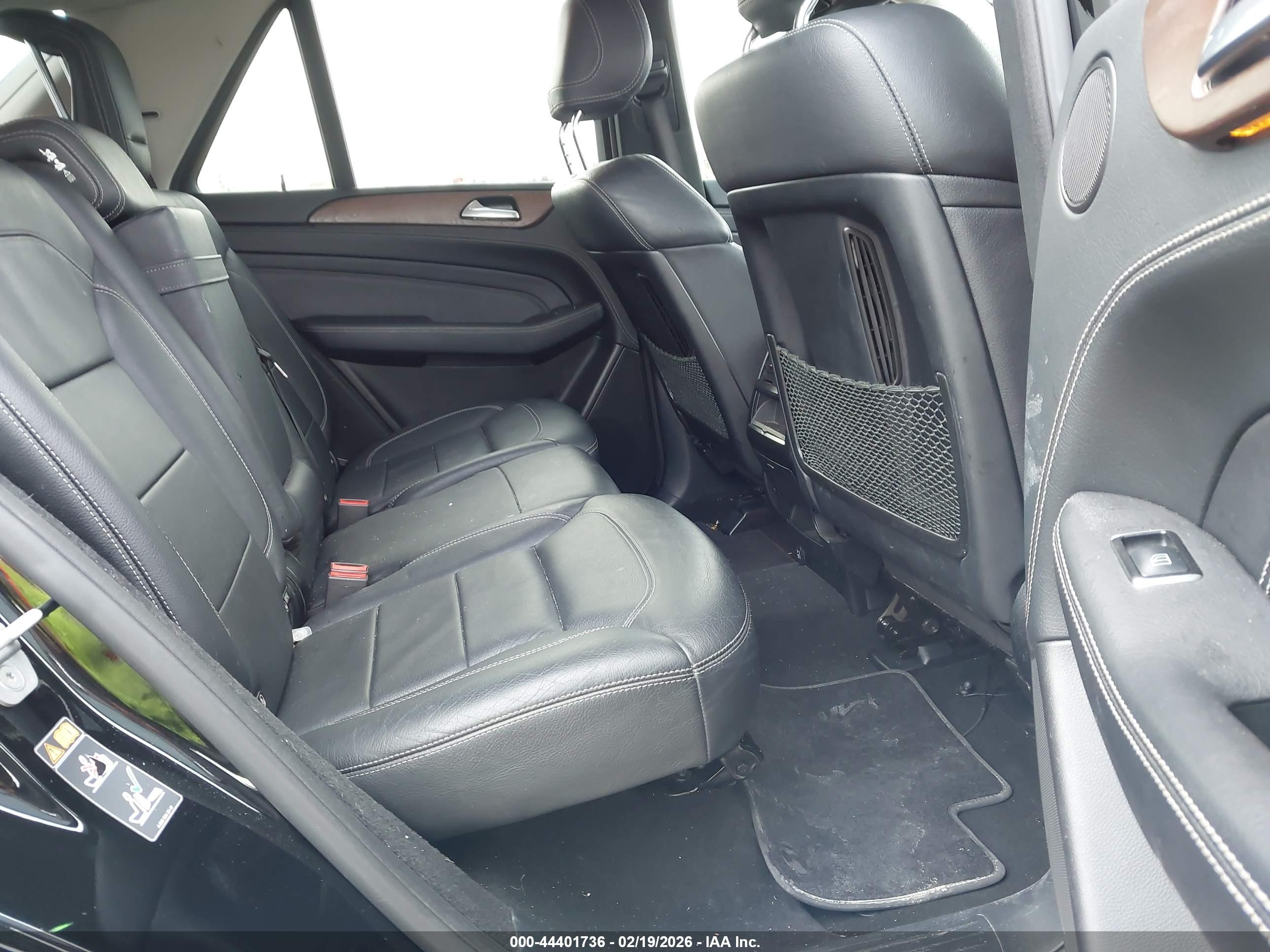MERCEDES-BENZ ML image 8