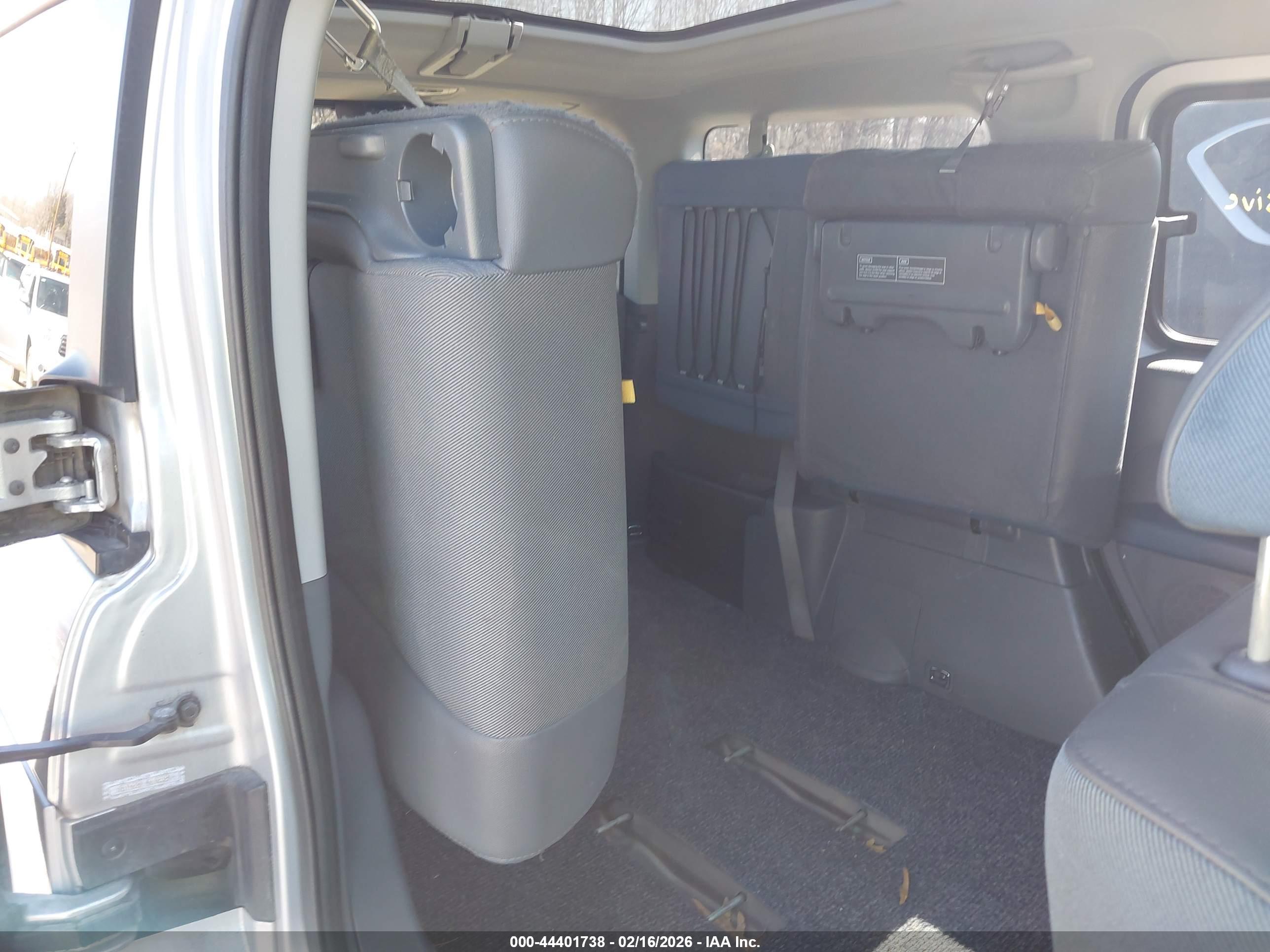 HONDA ELEMENT image 8