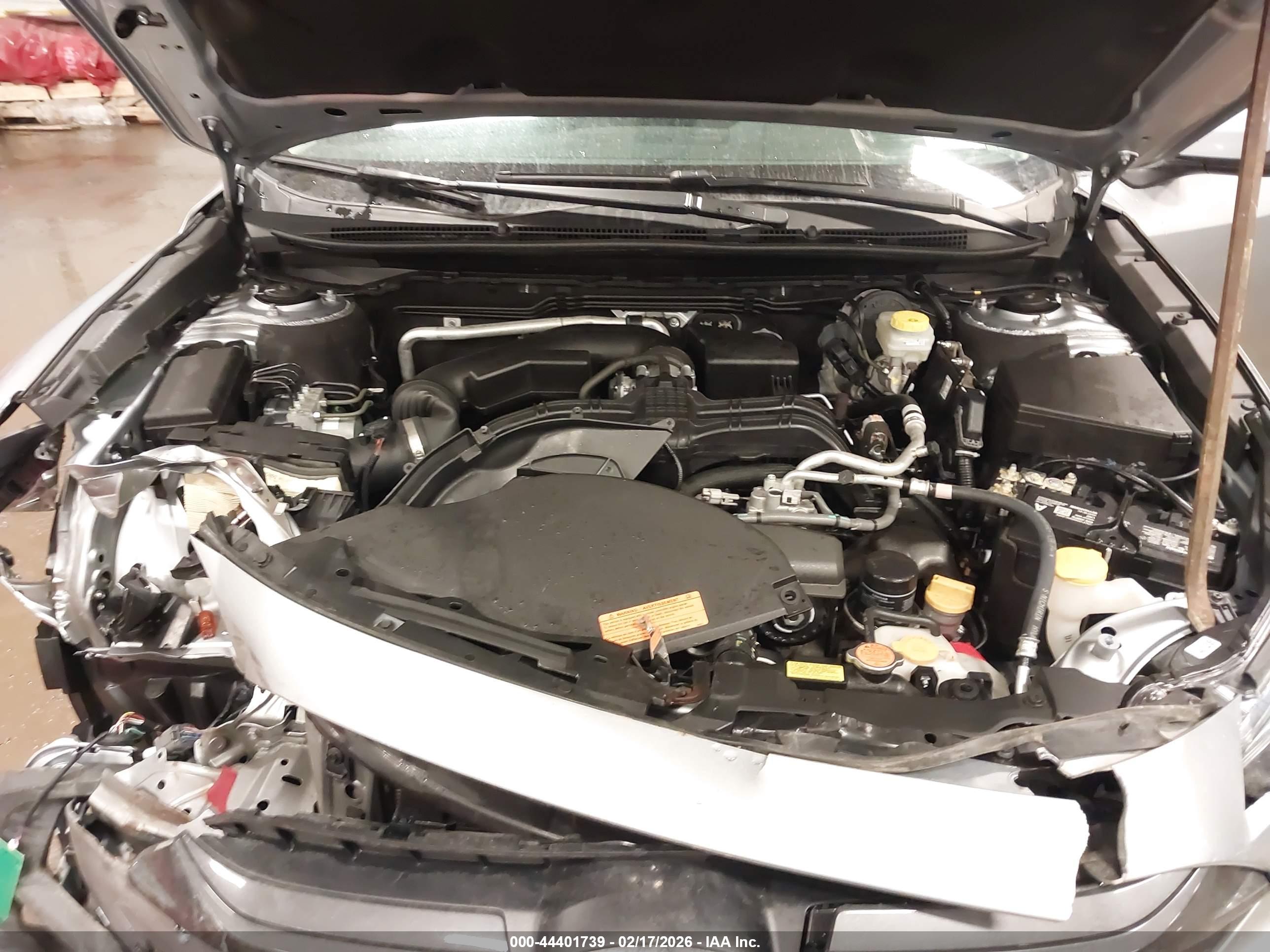 SUBARU LEGACY image 10