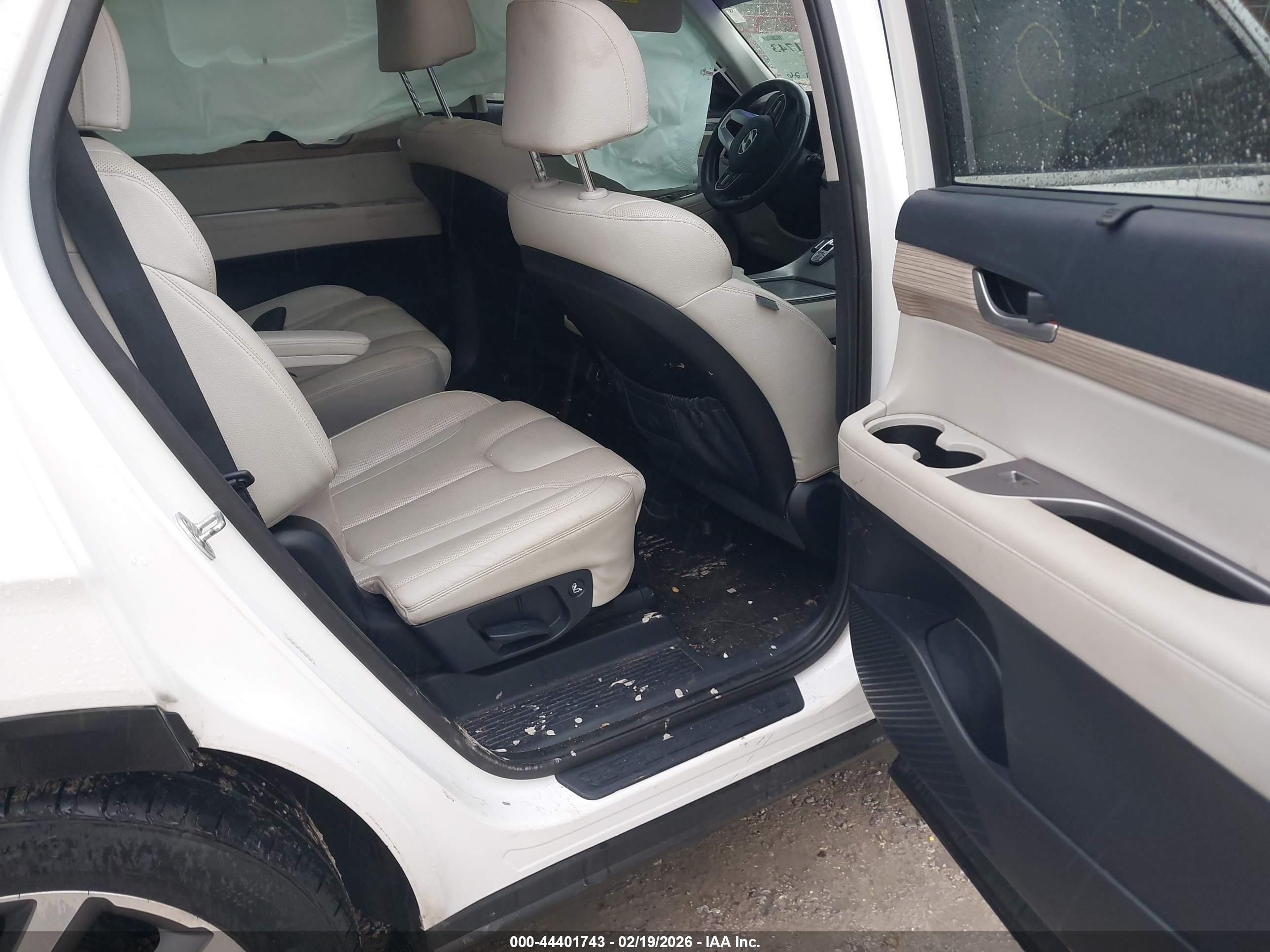 HYUNDAI PALISADE image 8