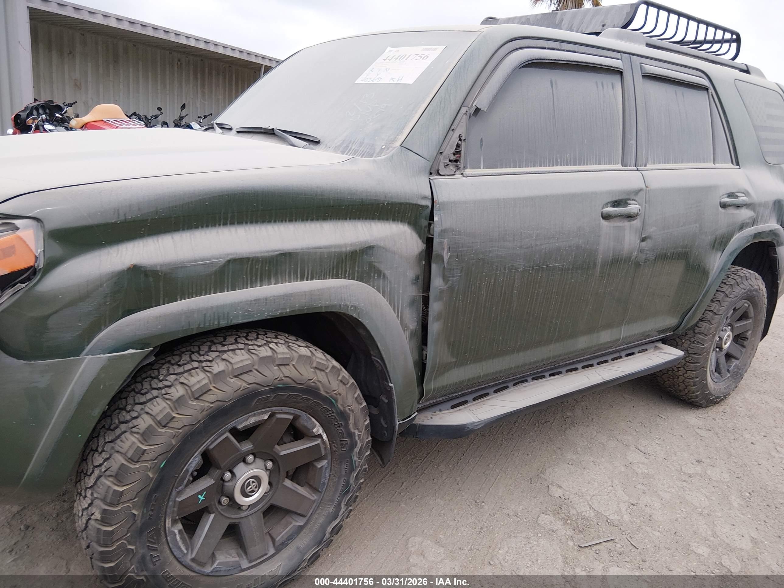 TOYOTA 4RUNNER image 6