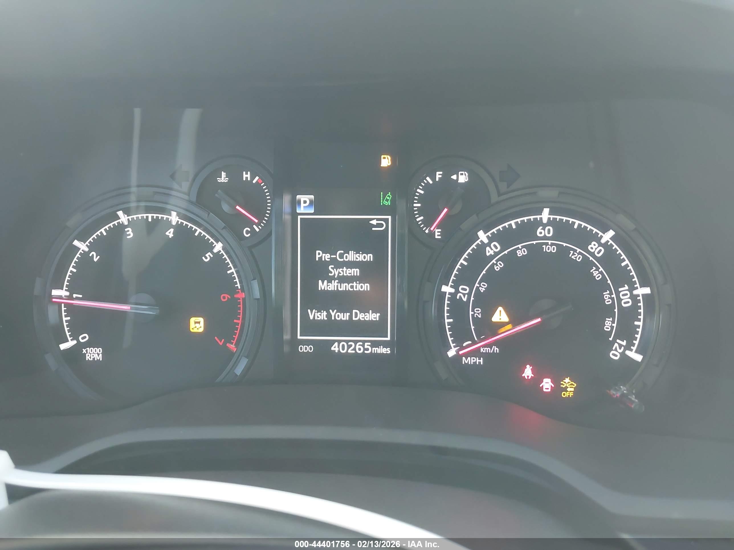 TOYOTA 4RUNNER image 7