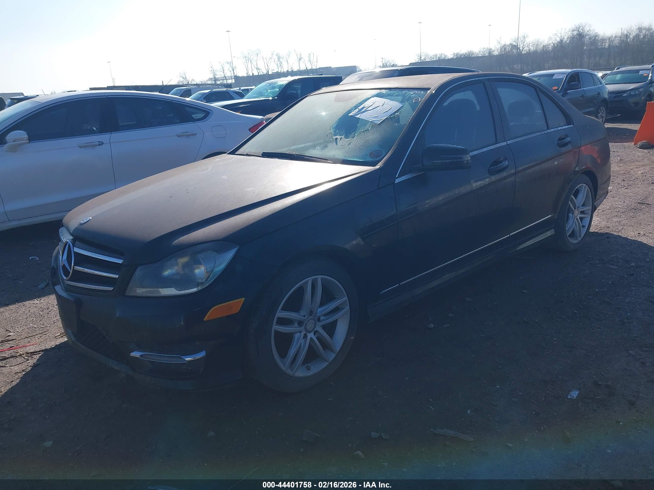 MERCEDES-BENZ C image 2