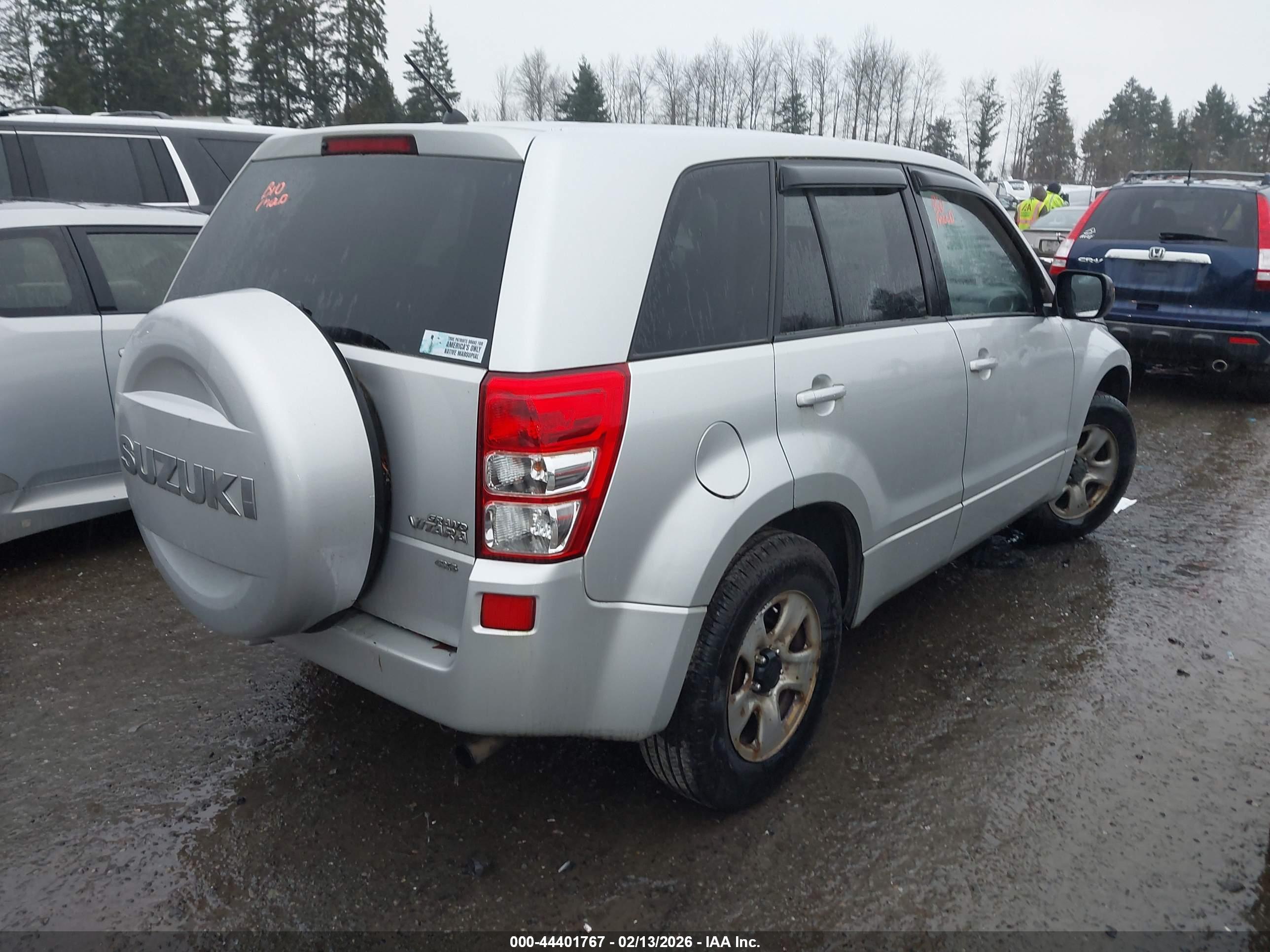 SUZUKI GRAND image 4