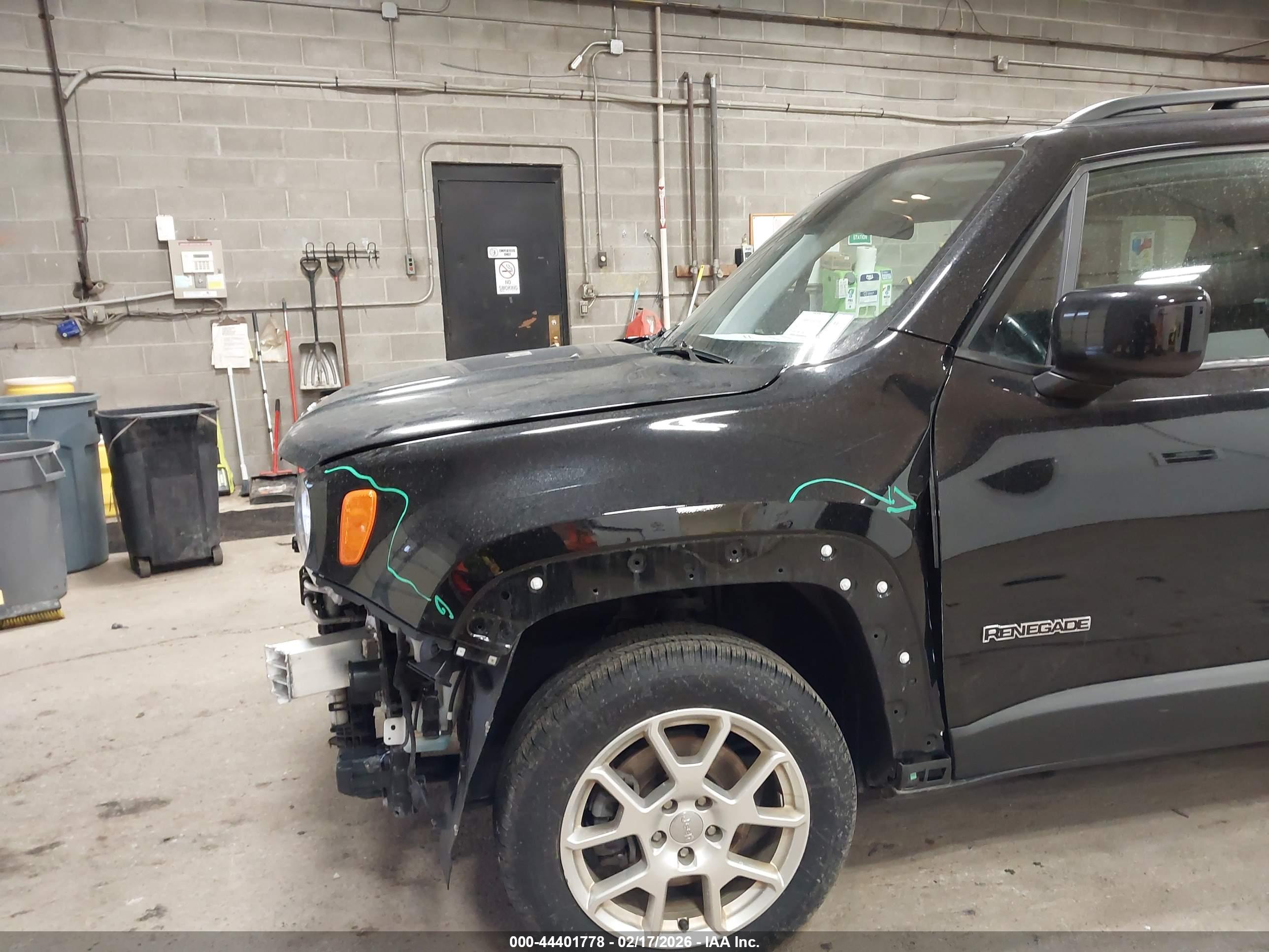 JEEP RENEGADE image 6