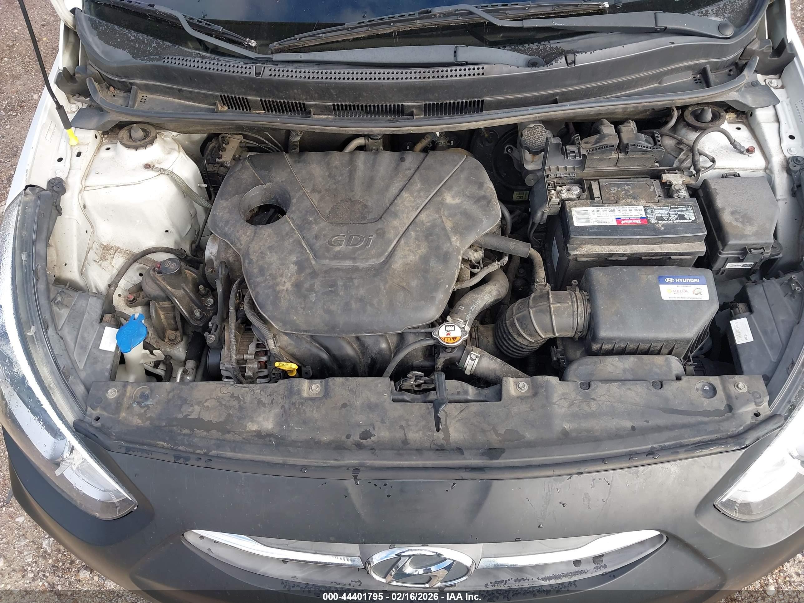 HYUNDAI ACCENT image 10