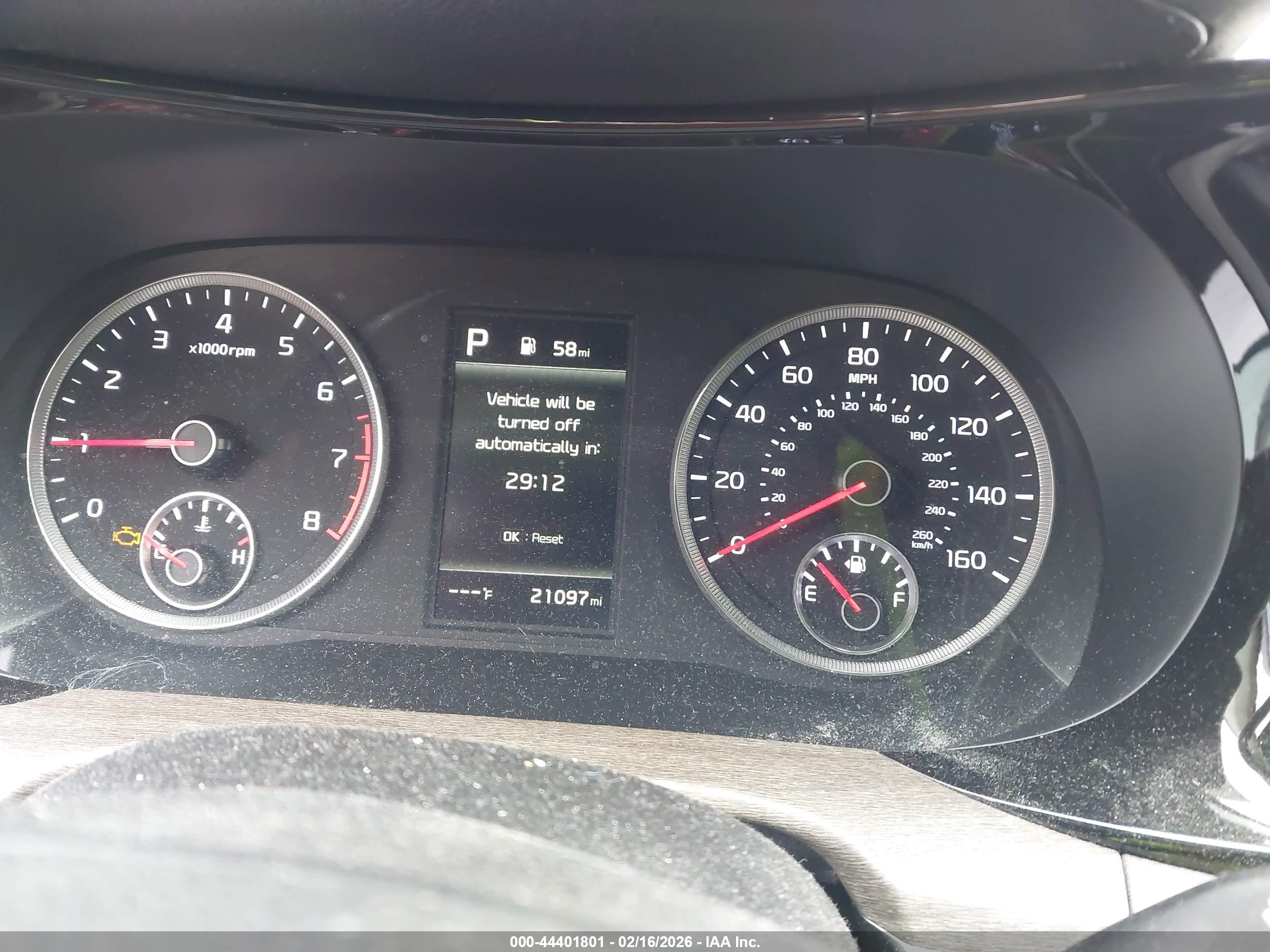 KIA K5 image 7