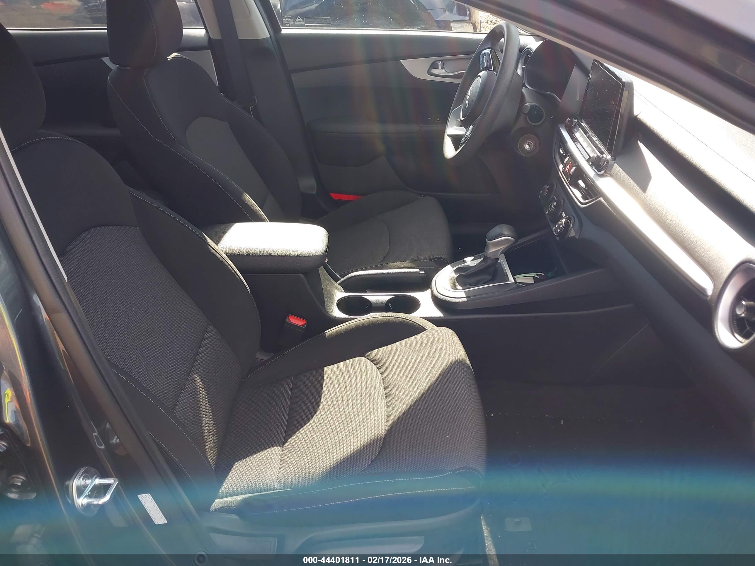KIA FORTE image 5